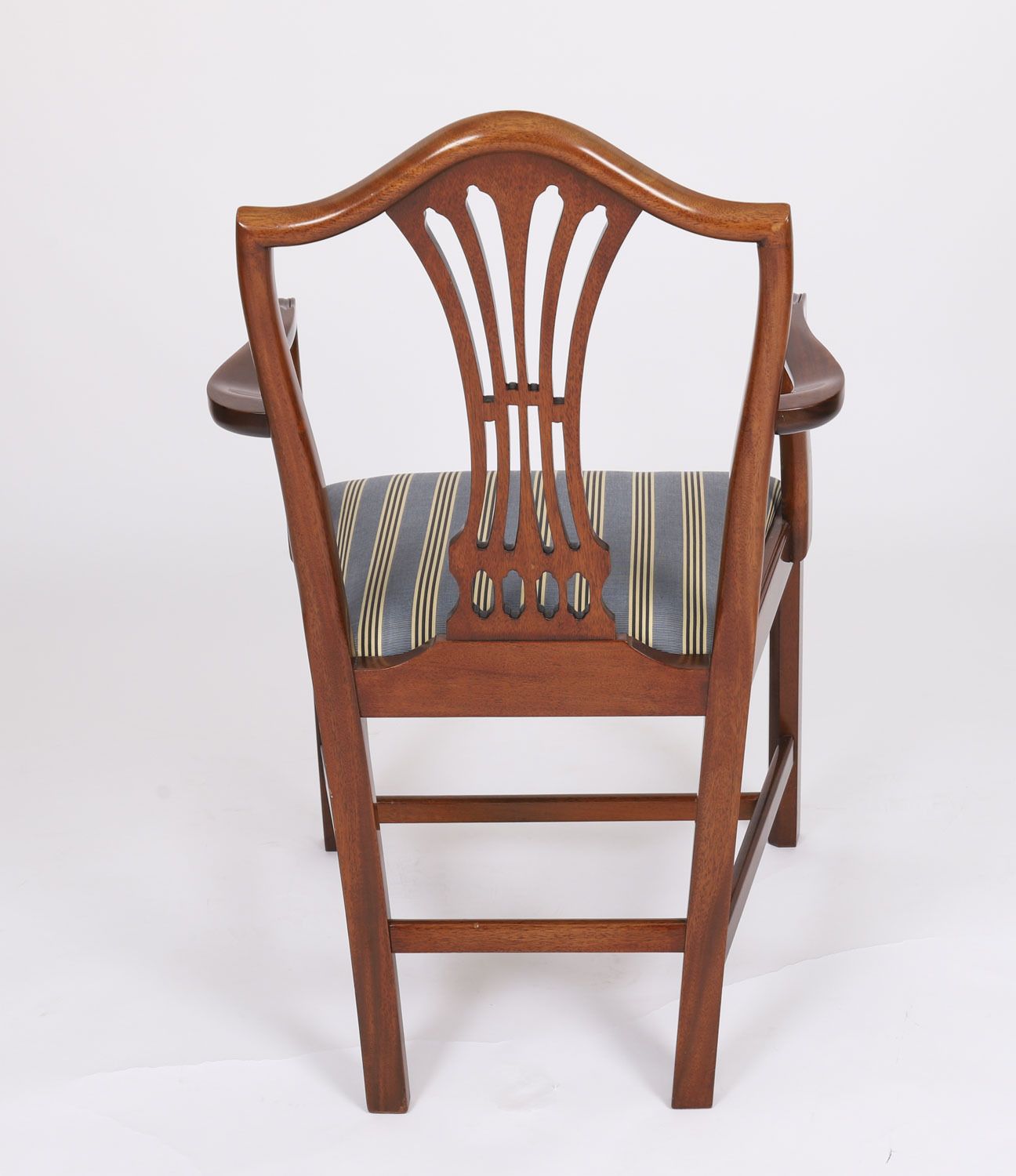 Furniture Vintage Set Of 6 Chairs By William Tillman 20th Century photo