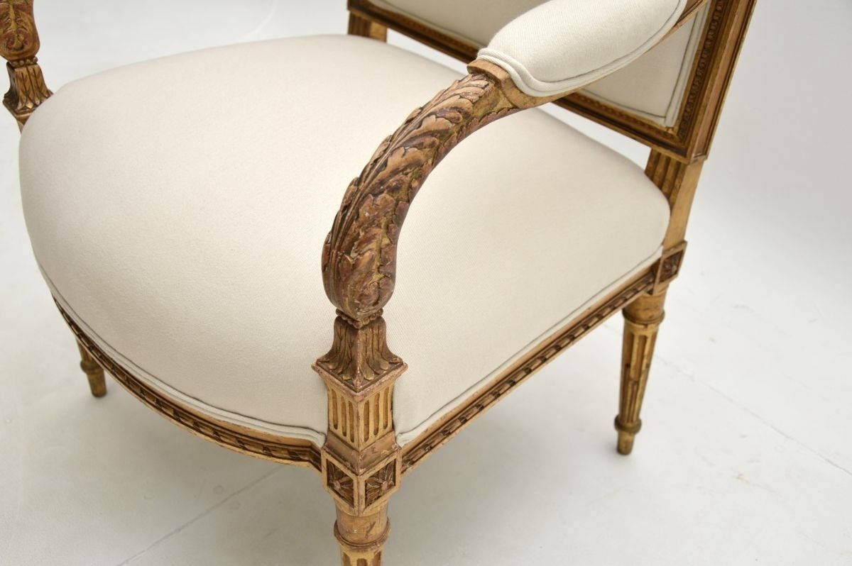 Antique French Carved Gilt Wood Armchair photo vinterior