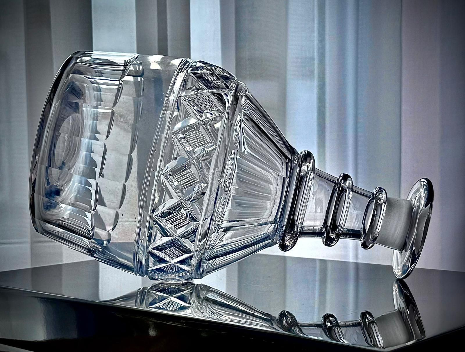 photo vinterior Late Georgian / Early Regency Cut Glass Decanter, C.1810–1830