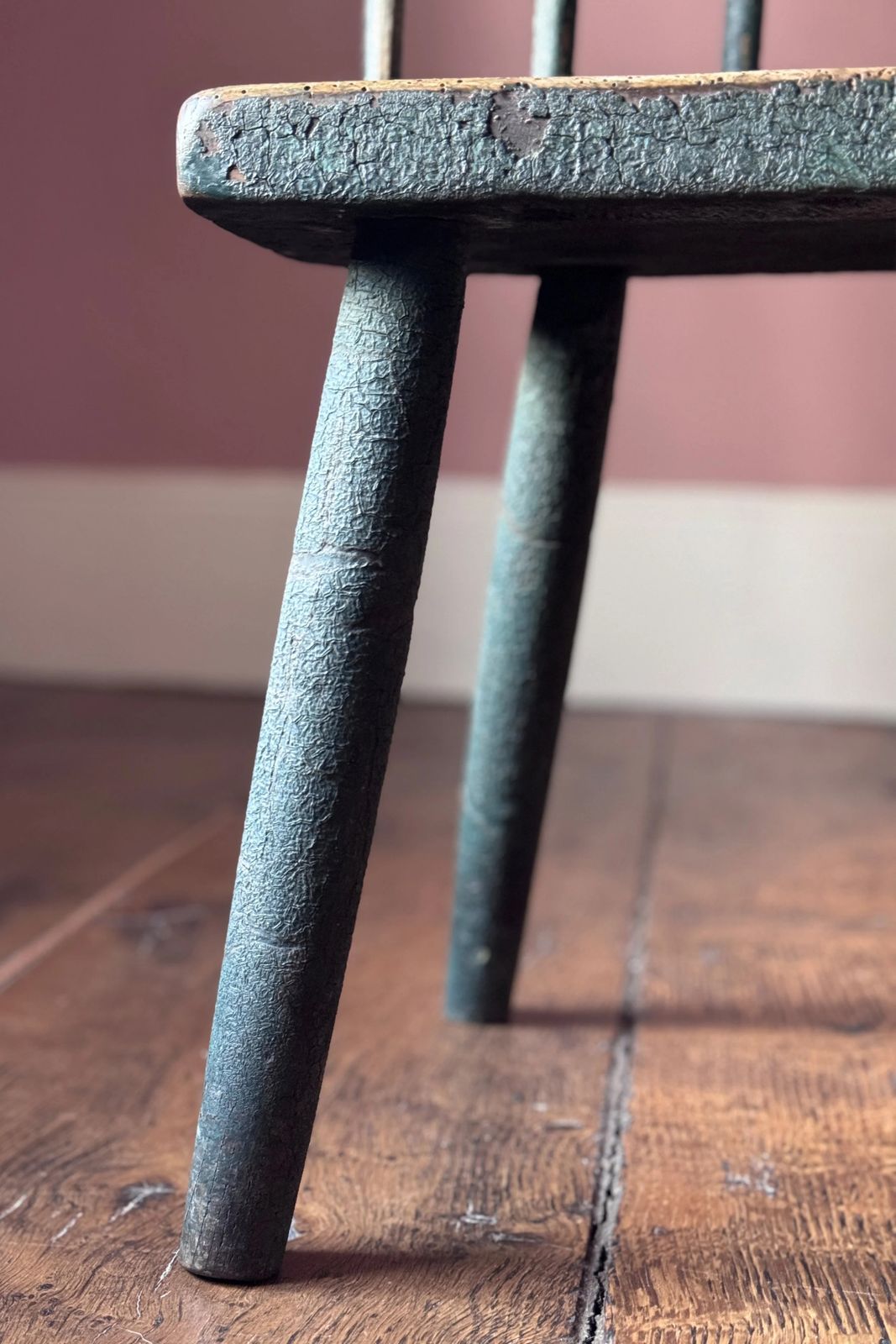 1400.0 Beautiful 19th Century Irish Hedge Chair photo