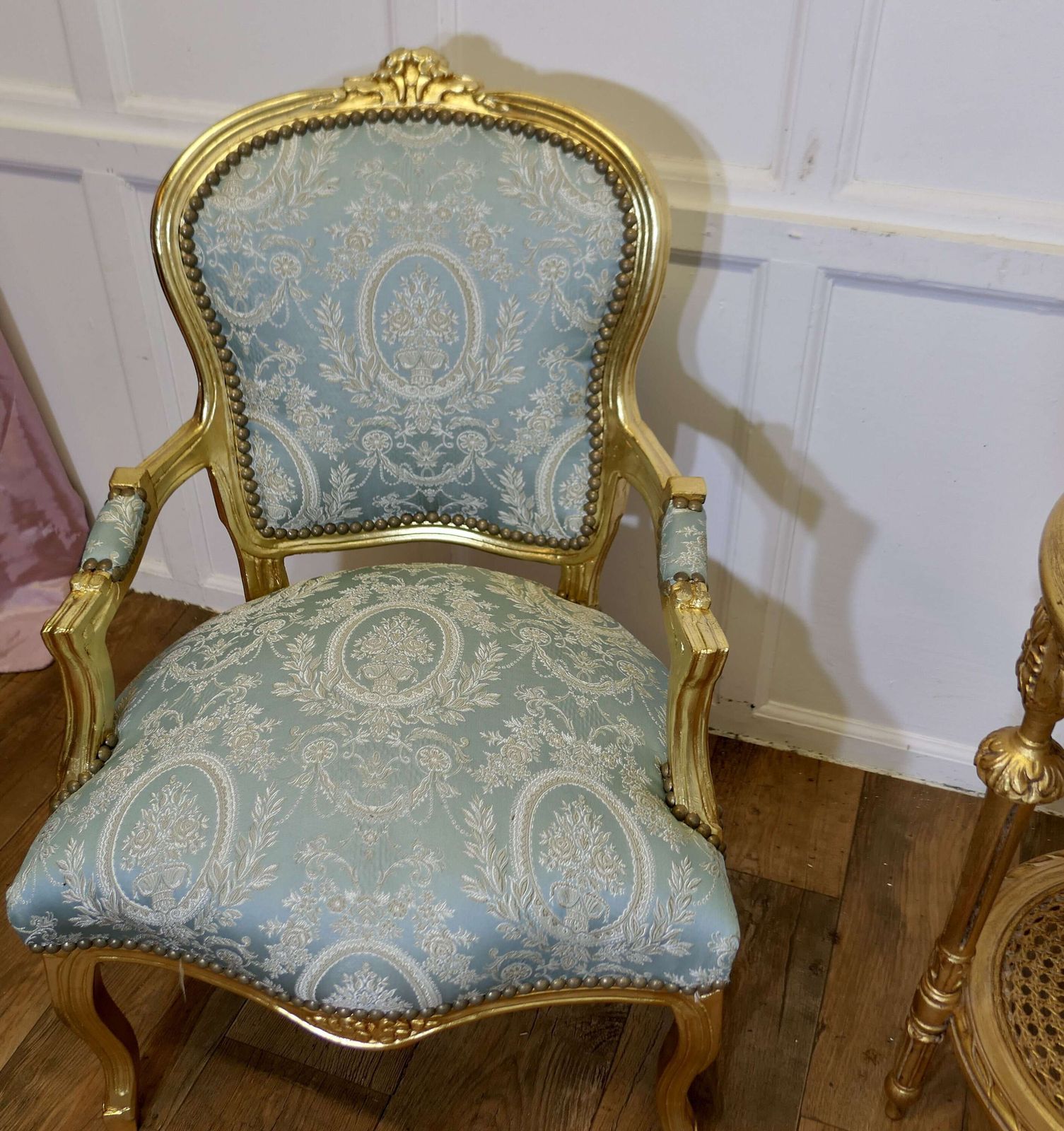 A Superb Pair Of French 19th Century Gilt Salon Chairs photo 2100.0