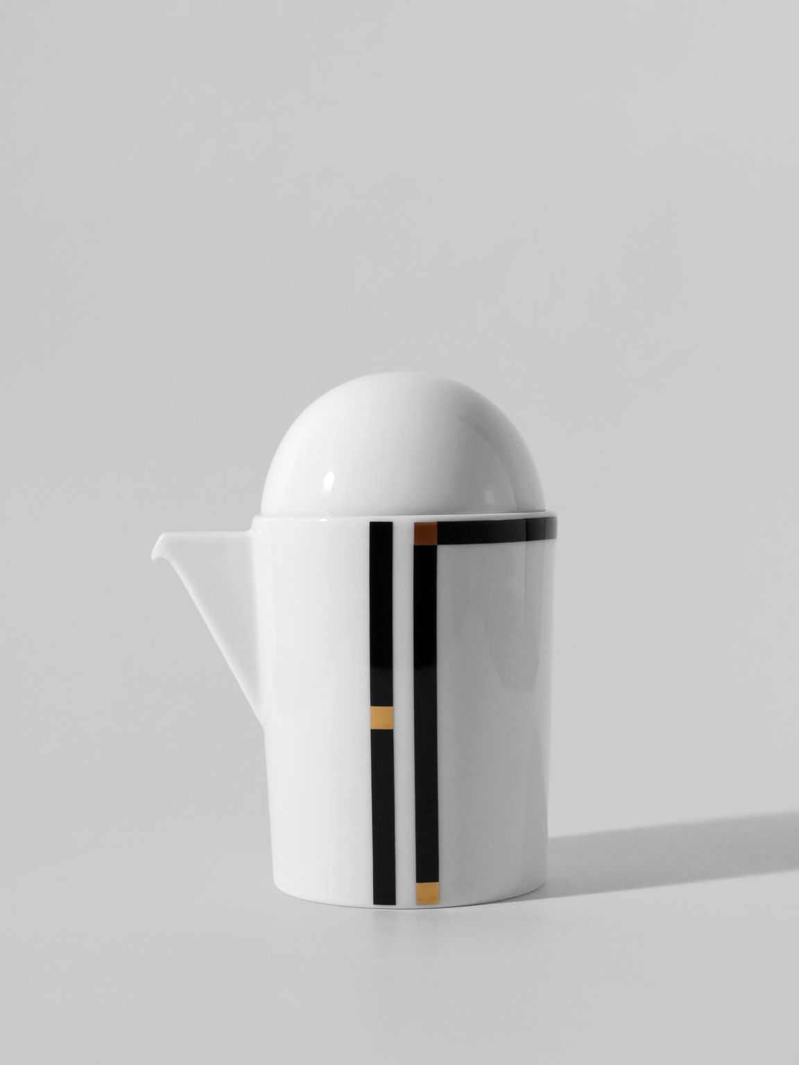 Mario Bellini "Cupola" Porcelain Creamer, For Rosenthal, 1980s