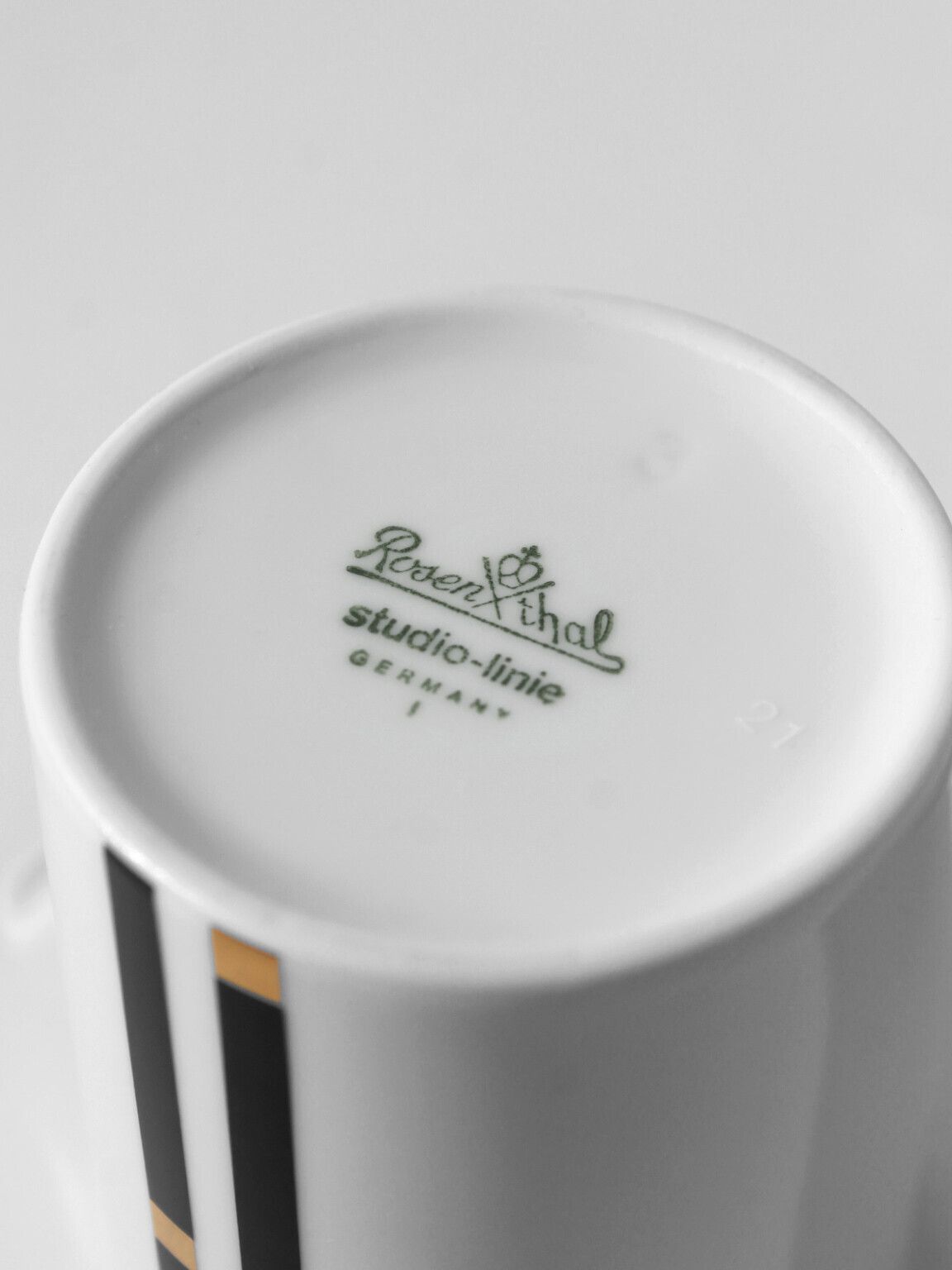 Mario Bellini "Cupola" Porcelain Creamer, For Rosenthal, 1980s photo Home Decor