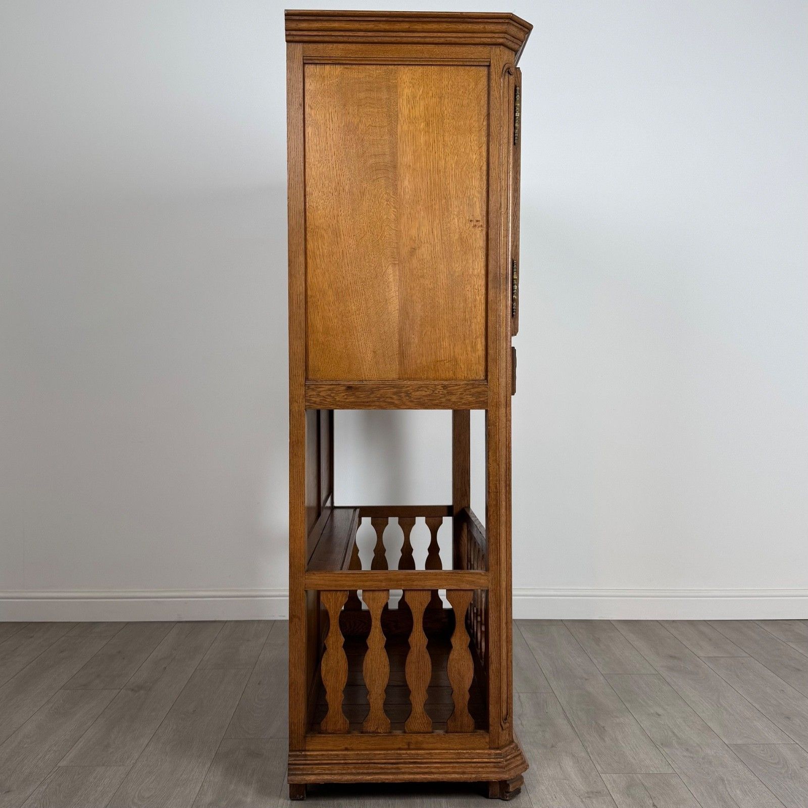 Antique 20th Century Fine Quality French Cupboard In Oak photo vintage