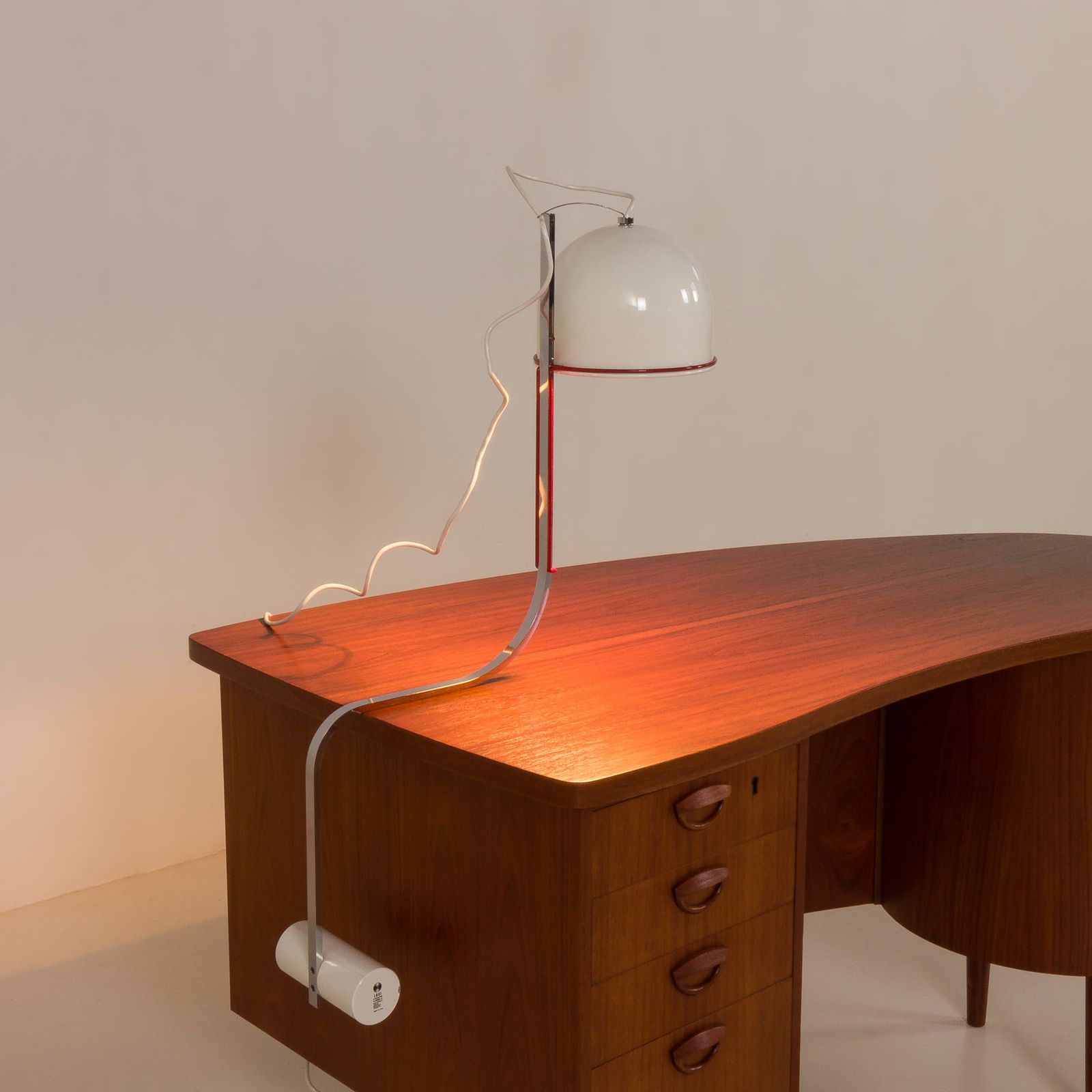 Luci Milano Desk Lamp “Ofelia”, By Pio Luigi Brusasco And Giovanni Torretta, Italy 1970s photo Lighting