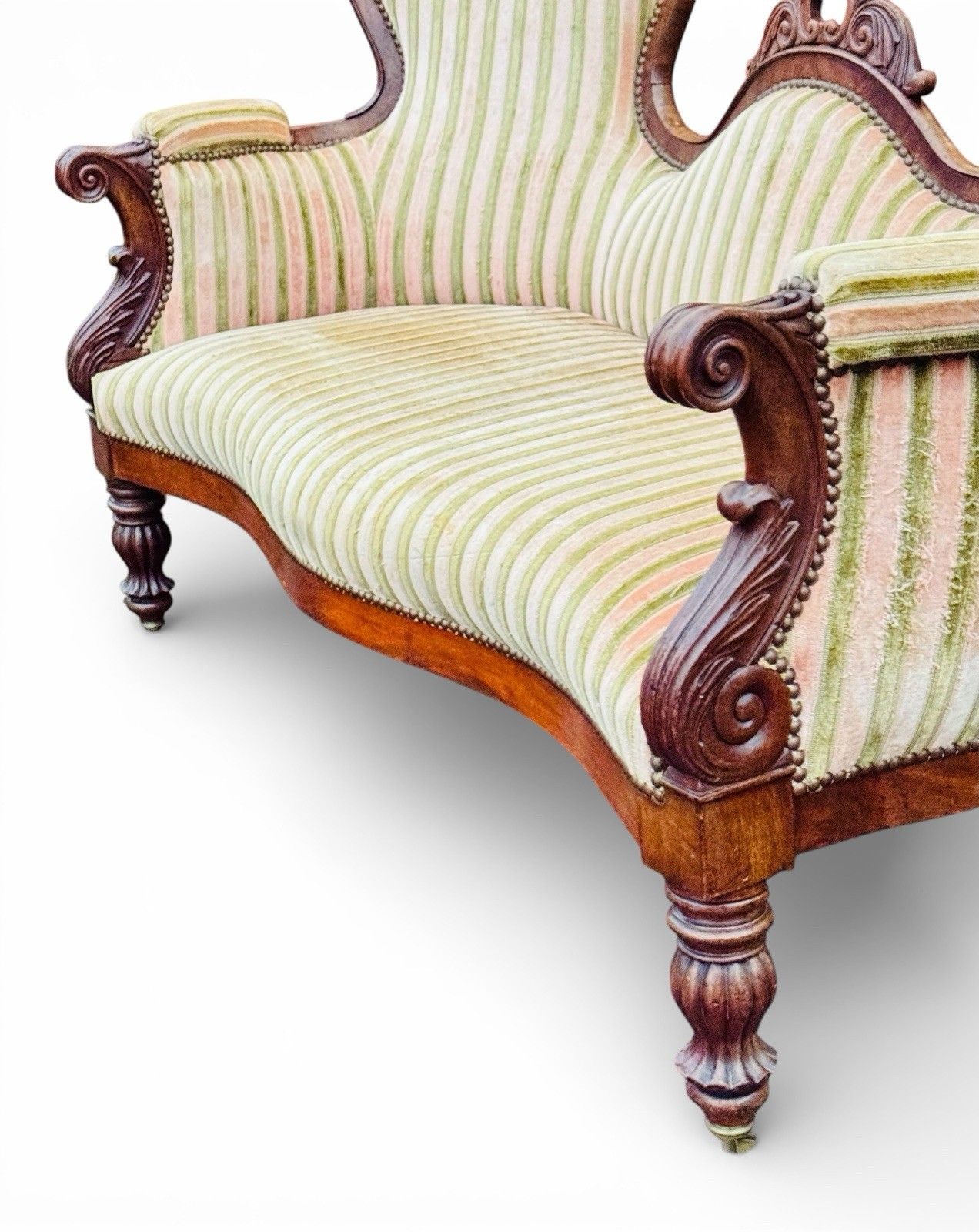 Antique Victorian Mahogany Double Spoon Back Sofa Serpentine Front C1870s photo for sale