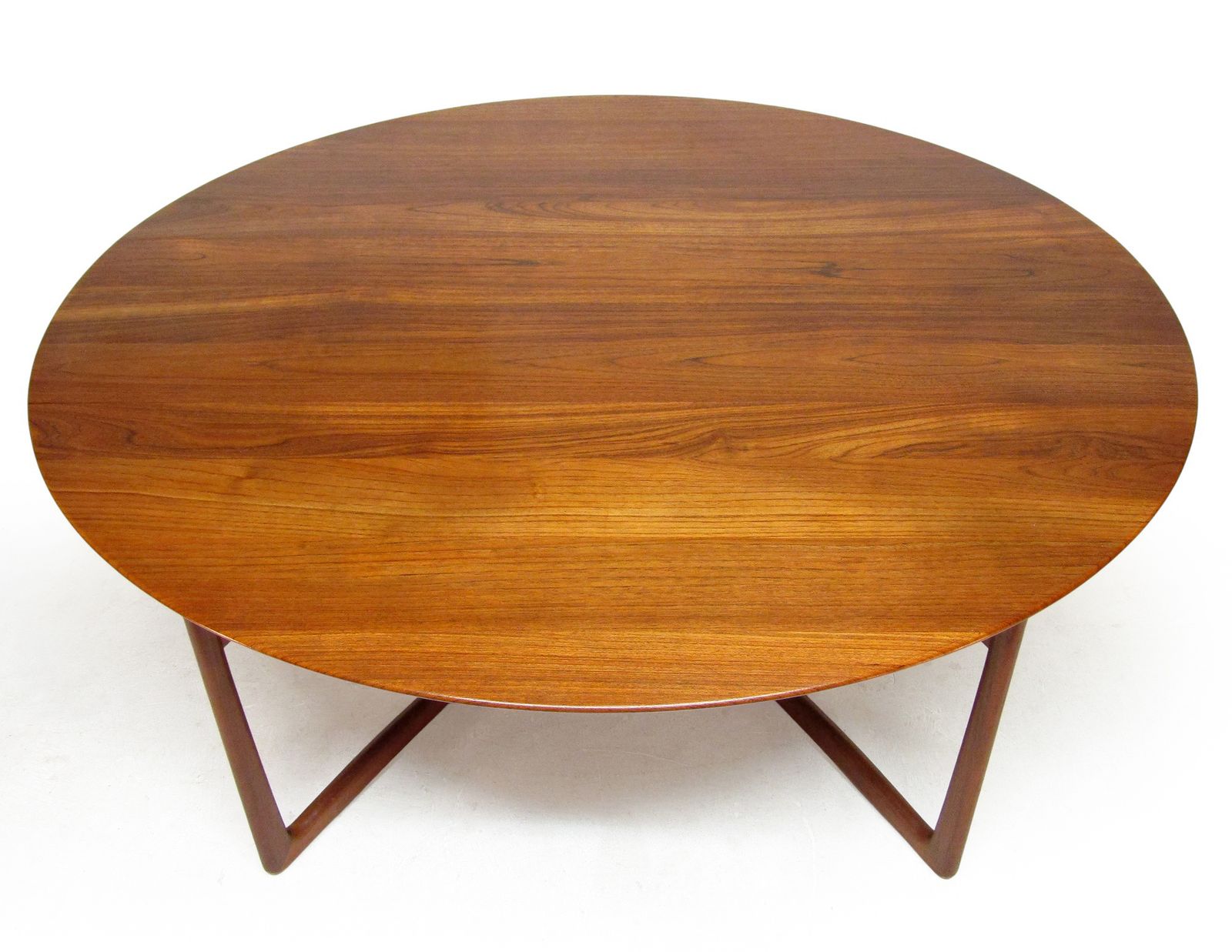 1960s Danish Gate Leg "20 59" Dining Table In Teak By Peter Hvidt photo for sale
