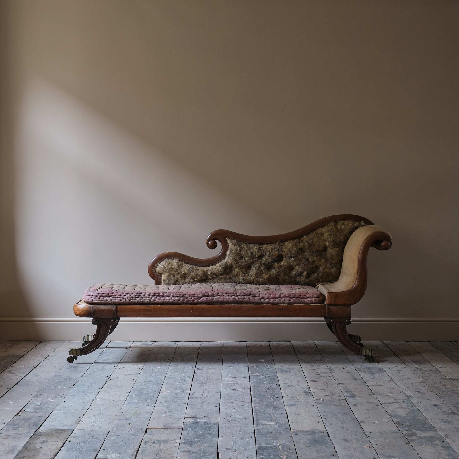 Mid 19th Century Country House Chaise Lounge photo furniture