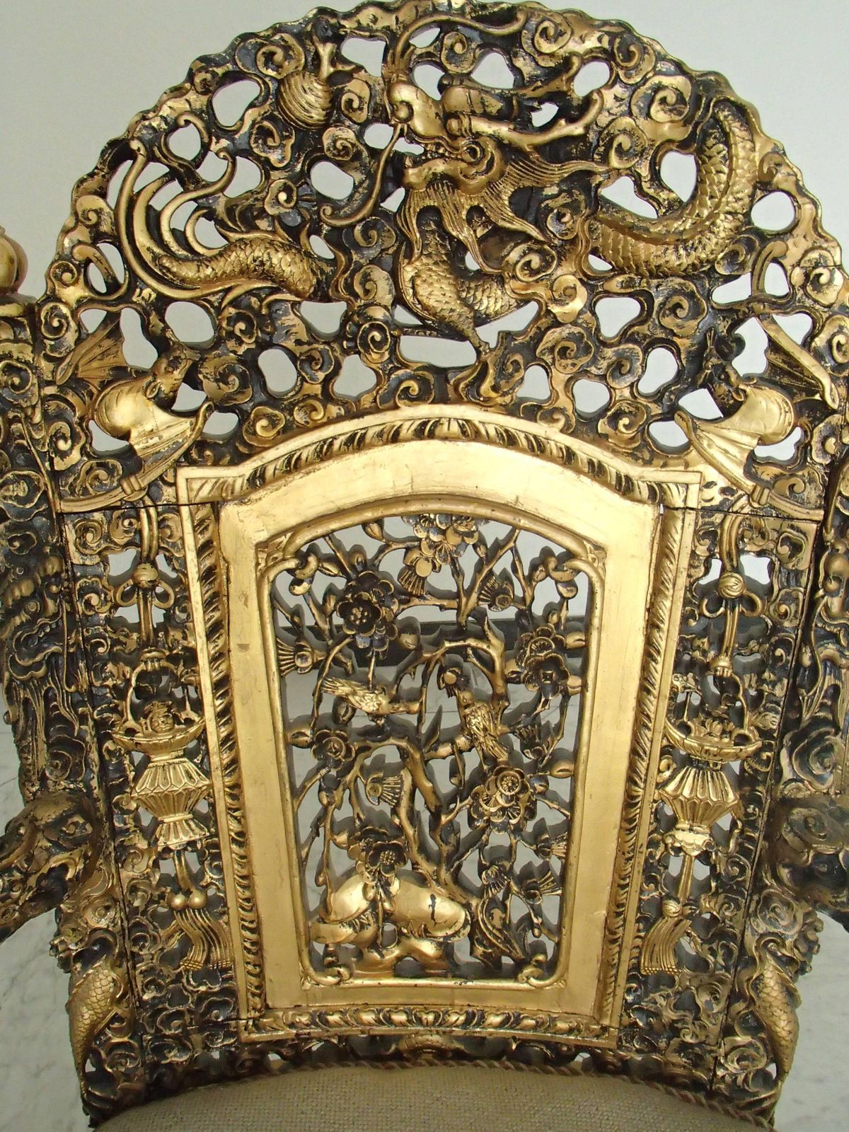 photo furniture 1930 Chinese Armchair Sculpted And Gold Plated With Goblin