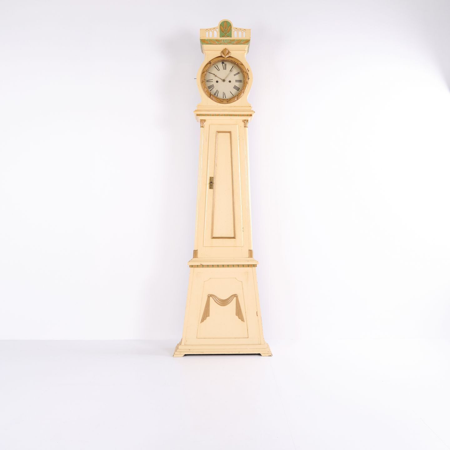 Grandfather Clock / Bornholm Clock   Frøken   White Painted   Decoration   1790s