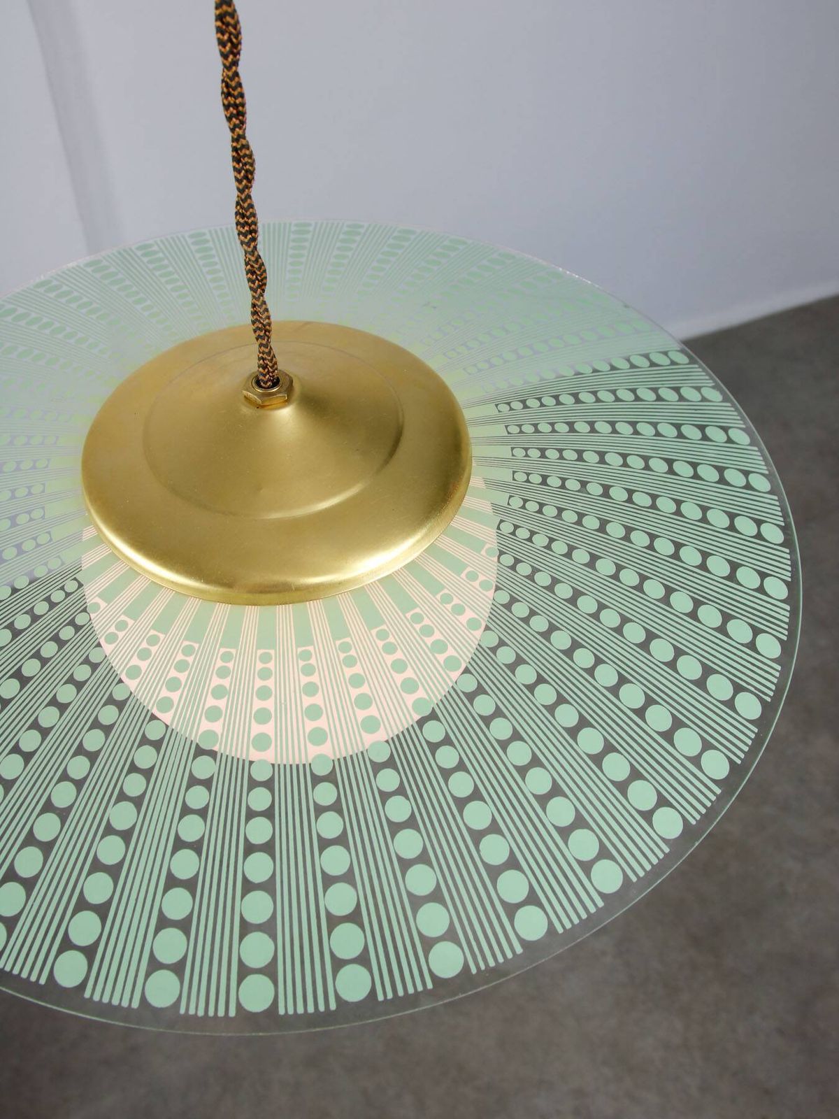 Mid Century Italian Angel Pendant Lamp In Brass And Opaline Glass photo 503.0