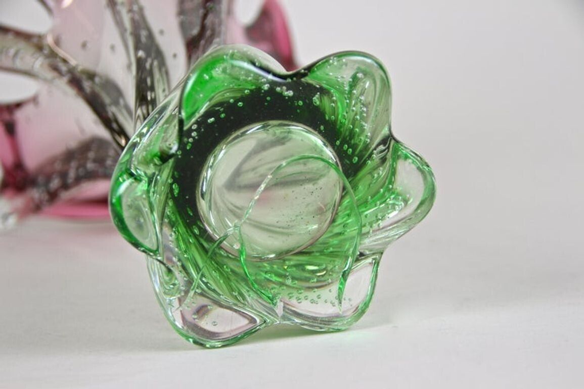 photo vintage 20th Century Sommerso Murano Glass Vase   Pink/ Green, Italy, Circa 1960/70