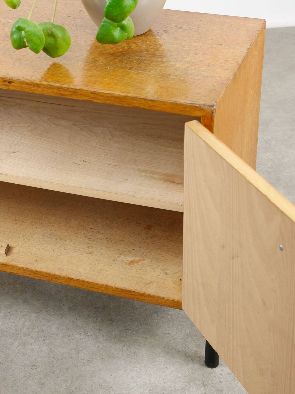 photo vinterior Mid Century Modern Scandinavian Sideboard, 1960s
