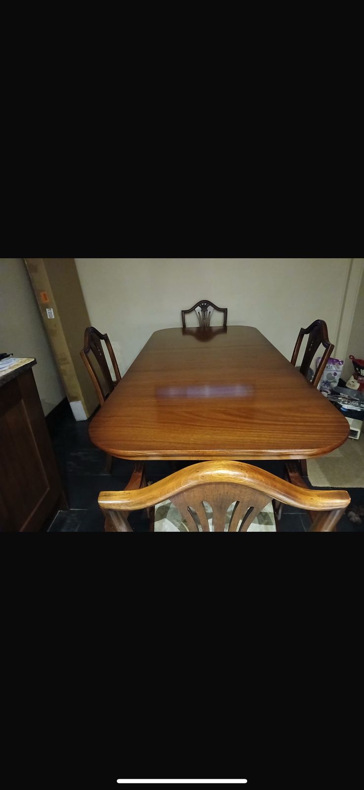 Brights Of Nettlebed Extending Dining Table And Chairs