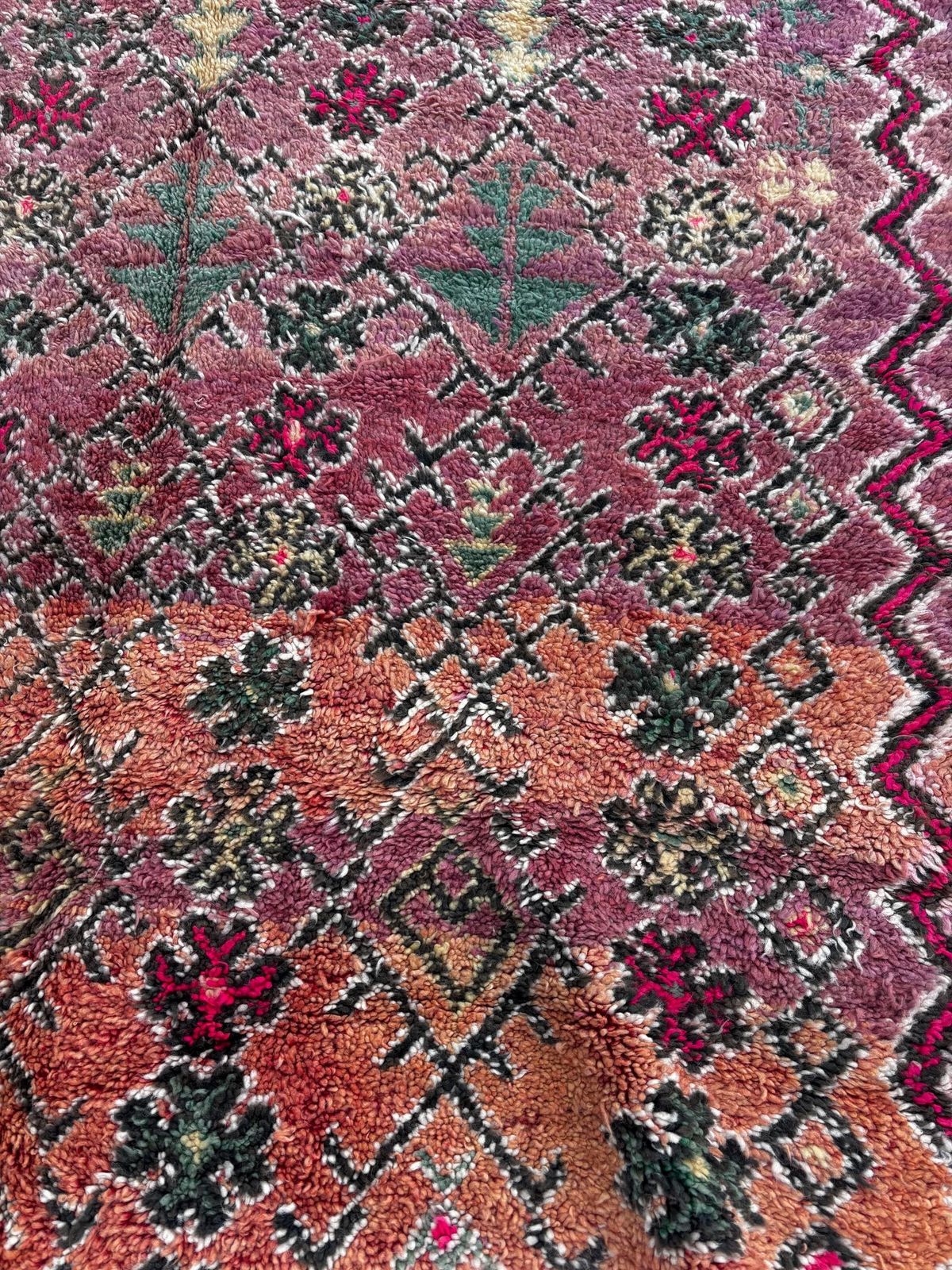 Boho Chic Moroccan Boujad Wool Rug 200x350 Cm  Handwoven Berber Carpet   Authentic Tribal Design photo vinterior