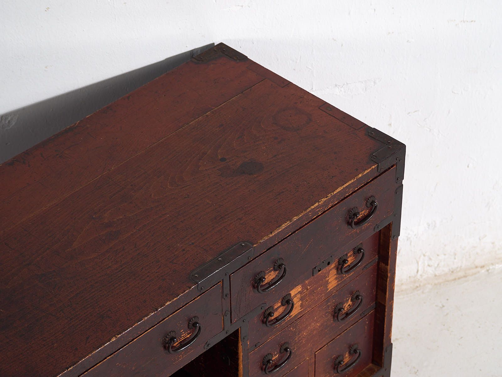 photo for sale Antique Japanese Cedarwood Merchant's Chest (Choba Dansu), Meiji/Taishō Period (C. 1890 1920) #45