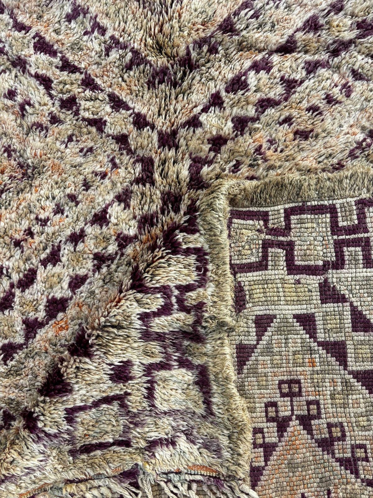 Vintage Moroccan Beni Guild Wool Rug 200x320 Cm  Handwoven Berber Carpet   Authentic Tribal Design photo Textiles
