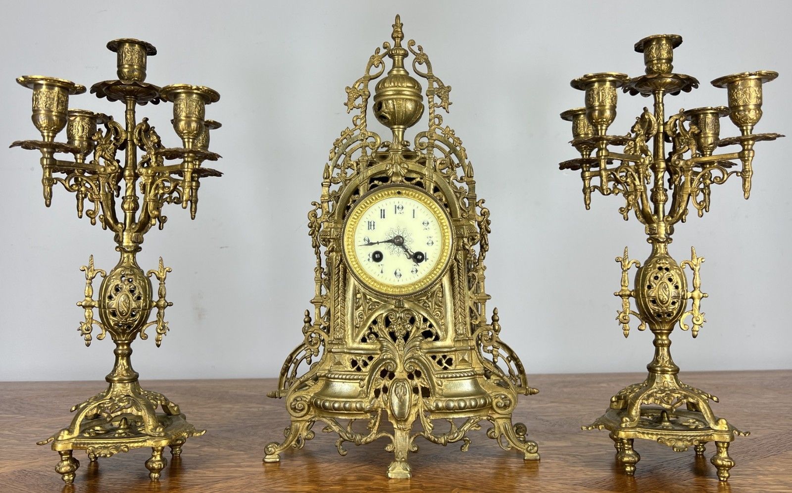Mantel Clock Vintage French Style Architectural Brass Garniture Set Lot 4645 photo furniture