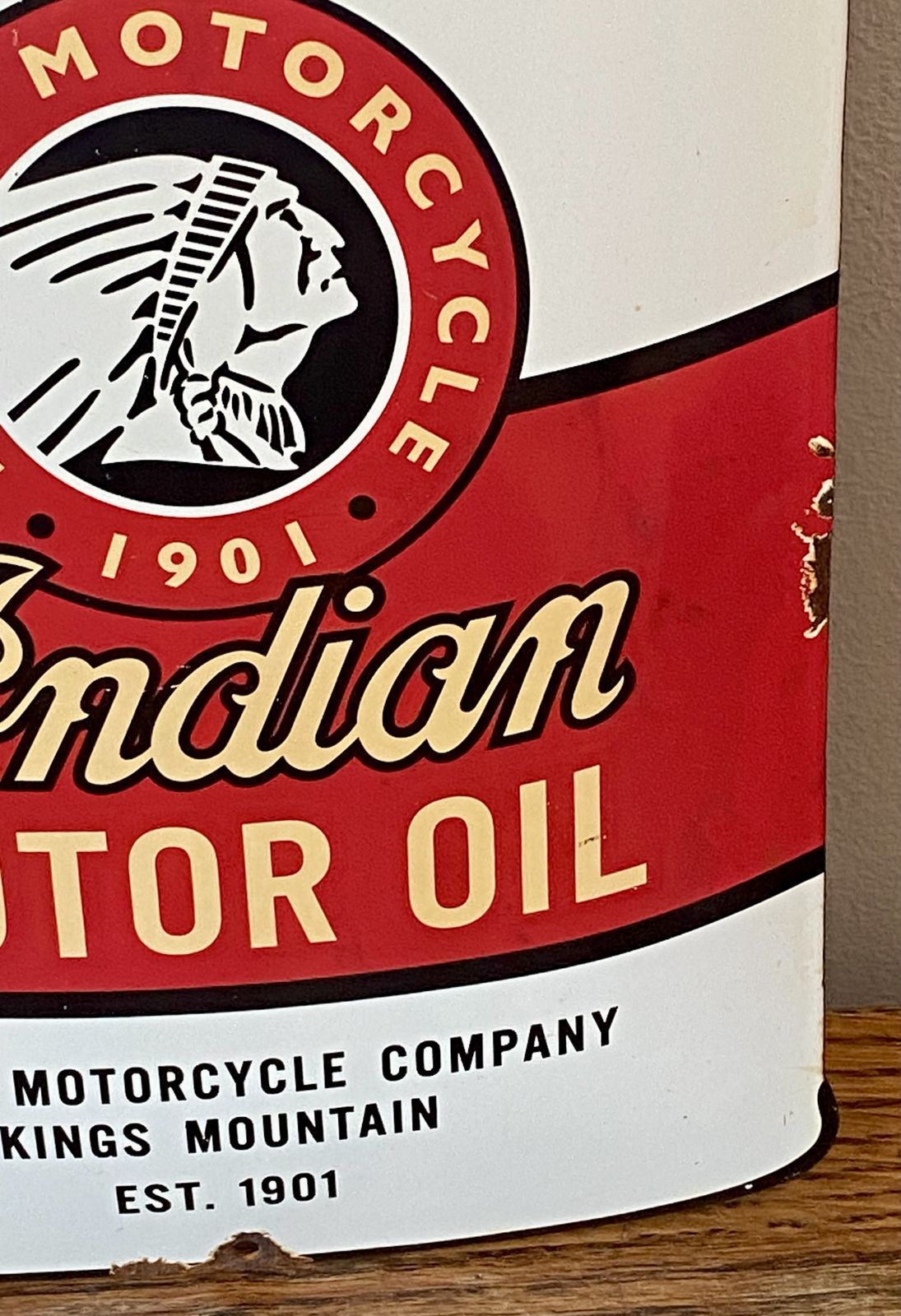 Home Decor Rare Indian Motorcycle Oil Can Advertising Sign Enamel Motorbike Dealer Dealership Metal Sign Scout Indian Chief Indian Bobber Springfield photo