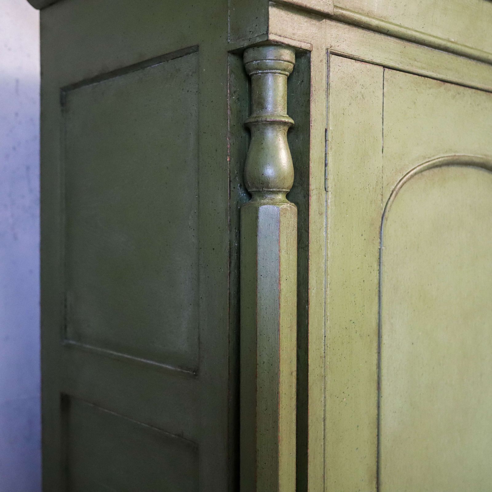 photo buy Georgian Housekeeper’s Cupboard, English Antique, Later Painted Green, C.1800