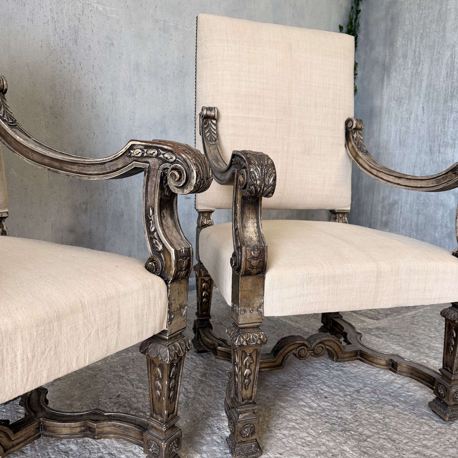 2425.0 Pair Of 19th Century Giltwood Baroque Style Throne Armchairs photo
