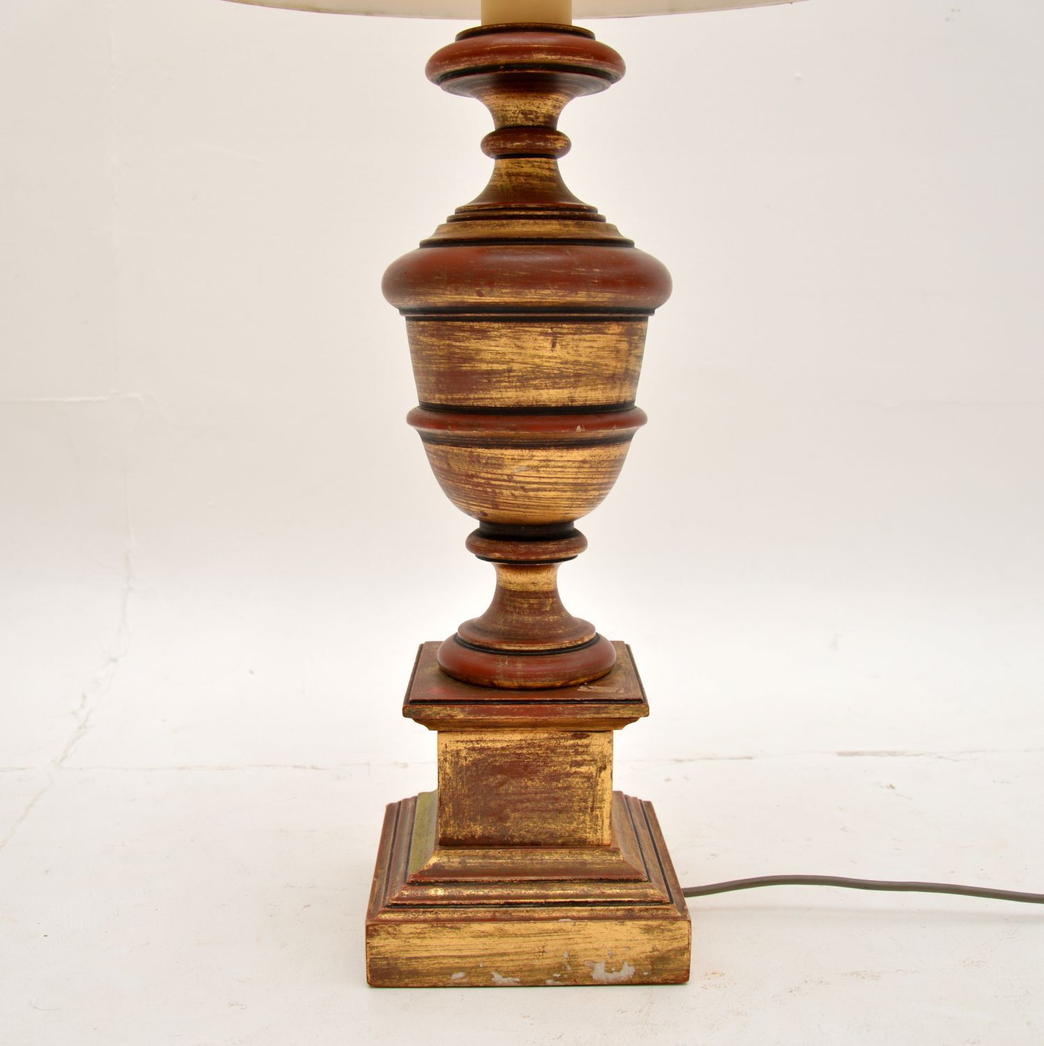 Pair Of Antique Gilt Wood Table Lamps photo 709.0