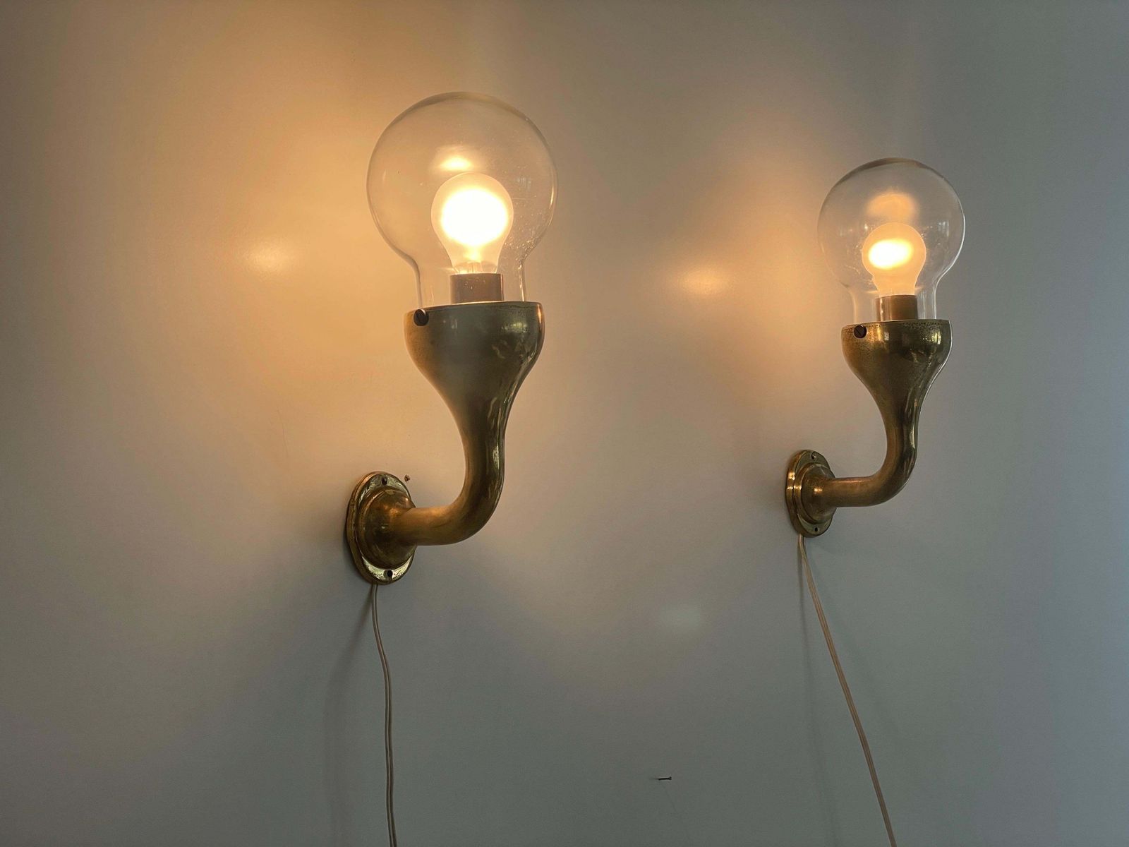 3618.0 Modernist Glass And Brass Body Pair Of Sconces, 1960s, Italy photo
