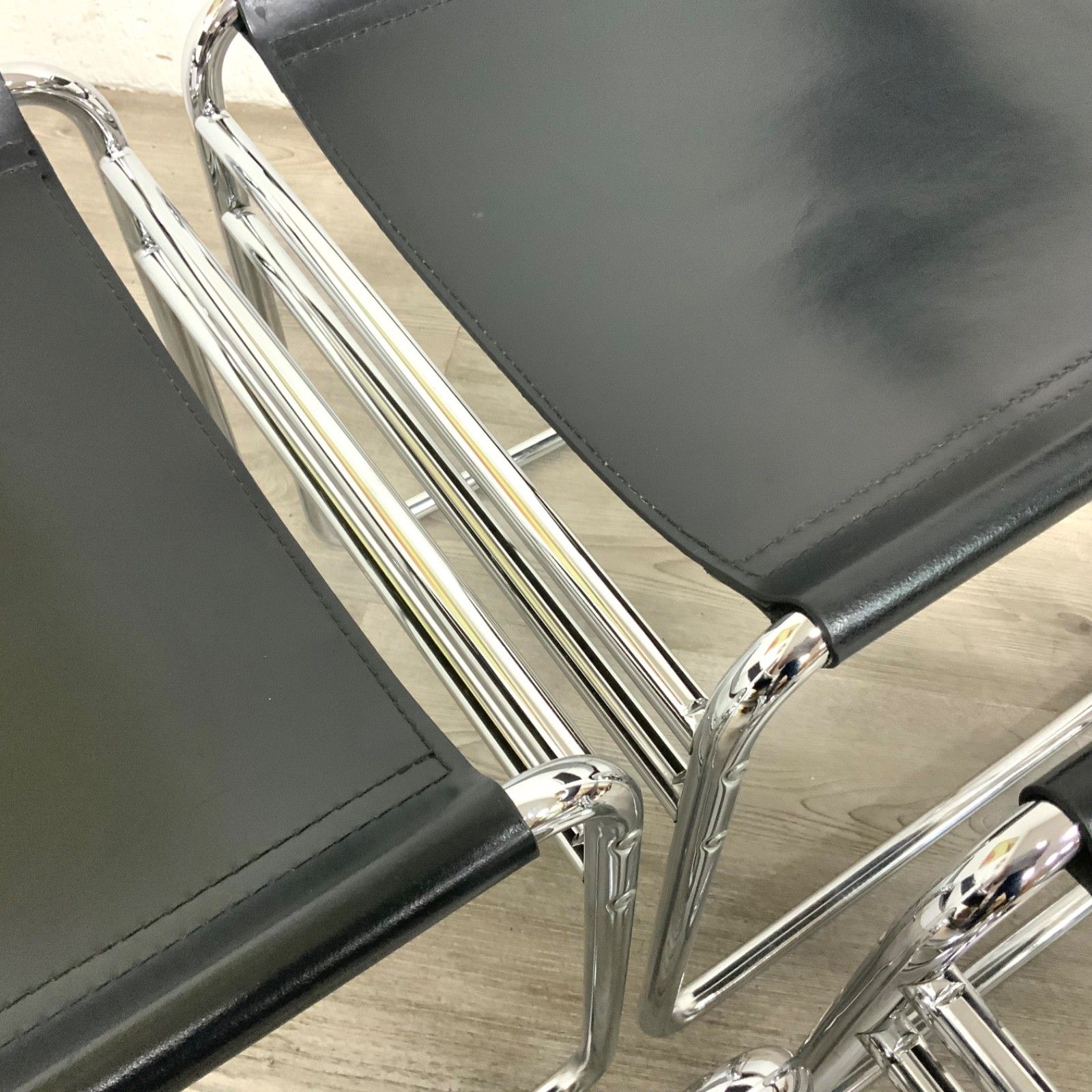 A Set Of 4 Marcel Breuer B40 Dining Chairs Black Leather By Tecta Dated 1999 photo vinterior