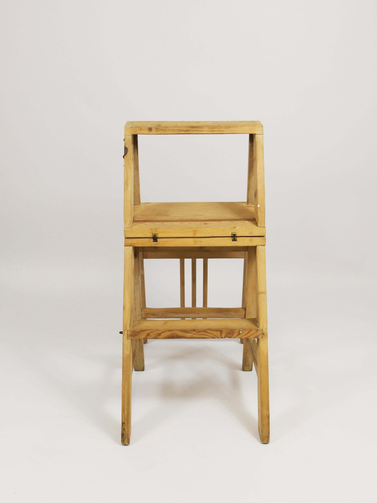 photo vinterior Arts & Crafts Metamorphic Library Steps Folding Ladder Chair, Vienna, 1900s