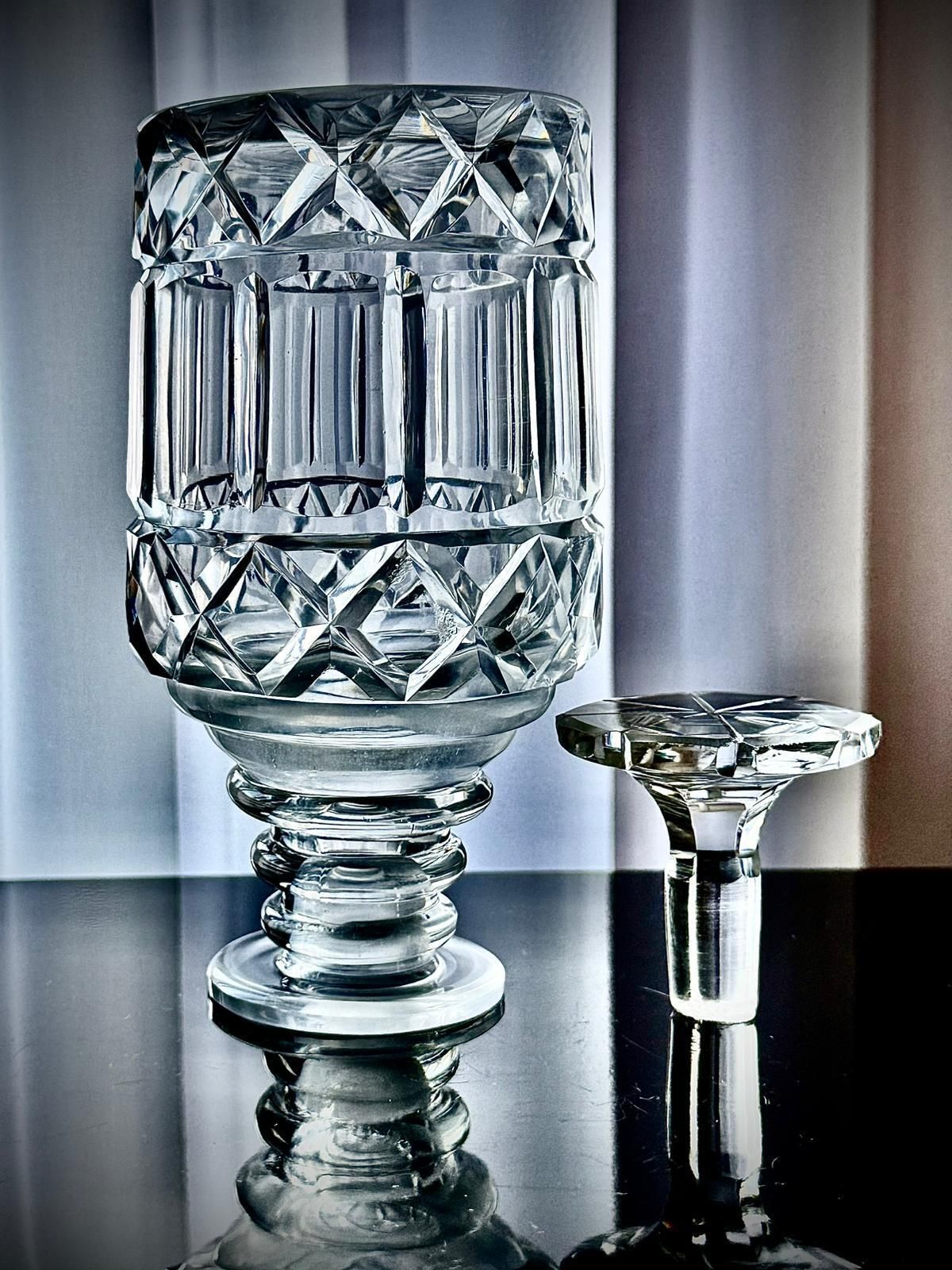 Georgian Cut Glass Decanter, England C.1820 – Early 19th Century photo furniture