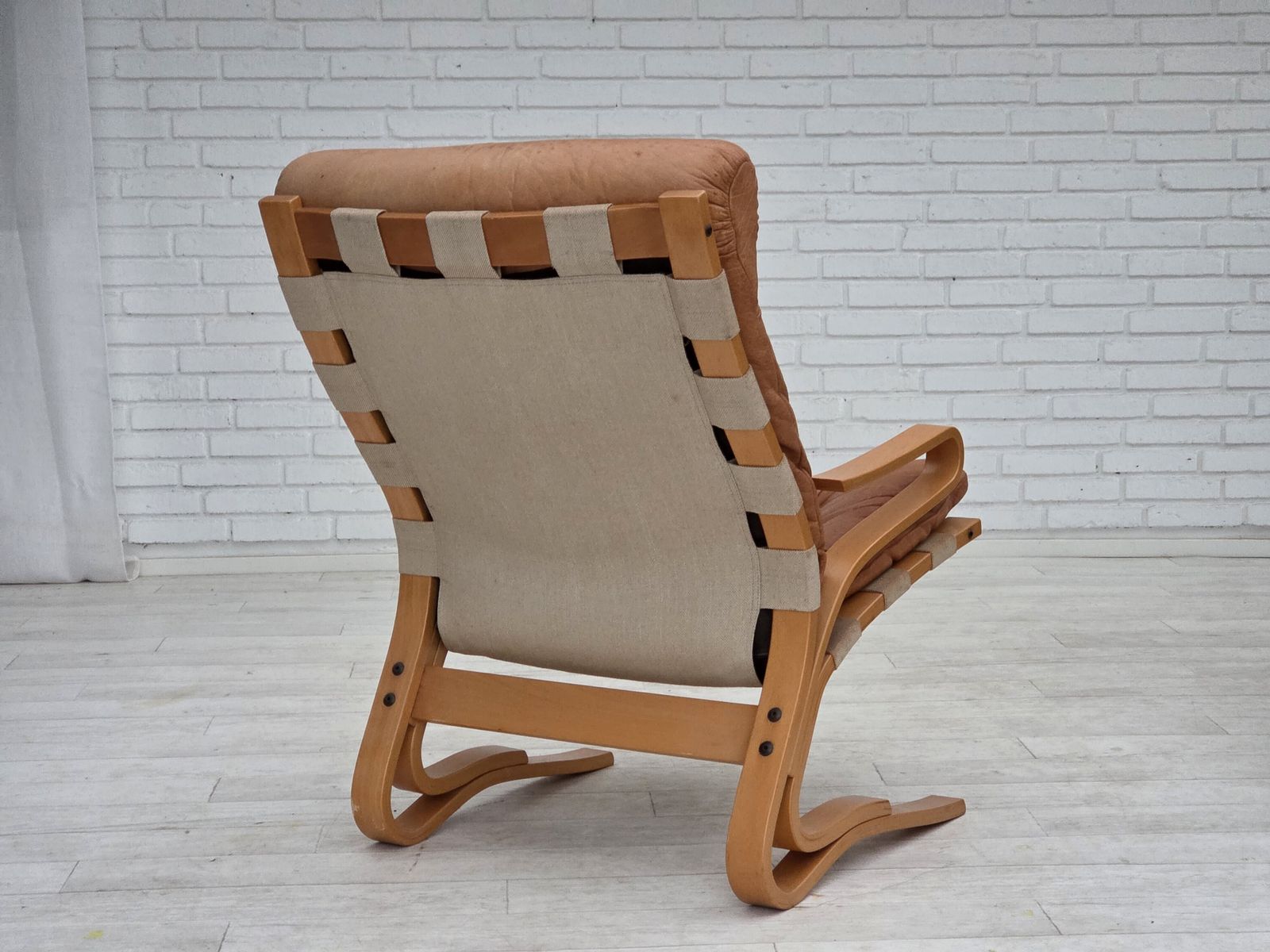 1970s, Norwegian Armchair, Model "Kengu", Furniture Leather. photo vintage