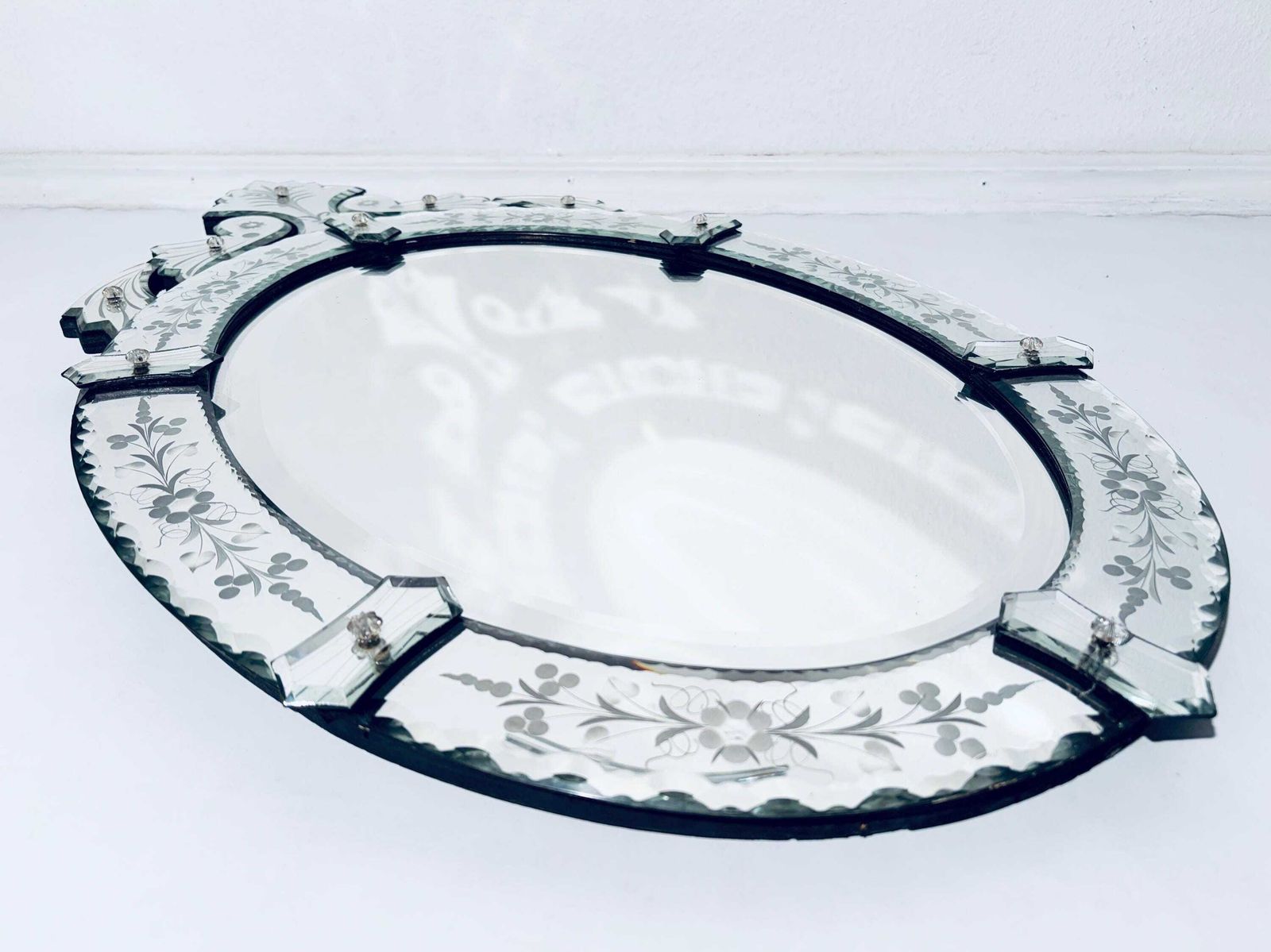 Oval Venetian Murano Glass Mirror / 1920s Flower Ornament Opulent Wall Mirror photo 1038.0