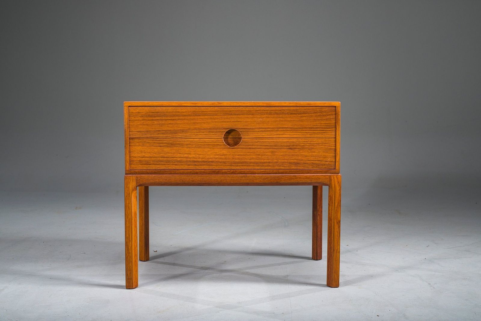 Mid Century Modern No. 384 Bedside Table In Teak By Aksel Kjersgaard, Denmark, 1960s photo 1659.0
