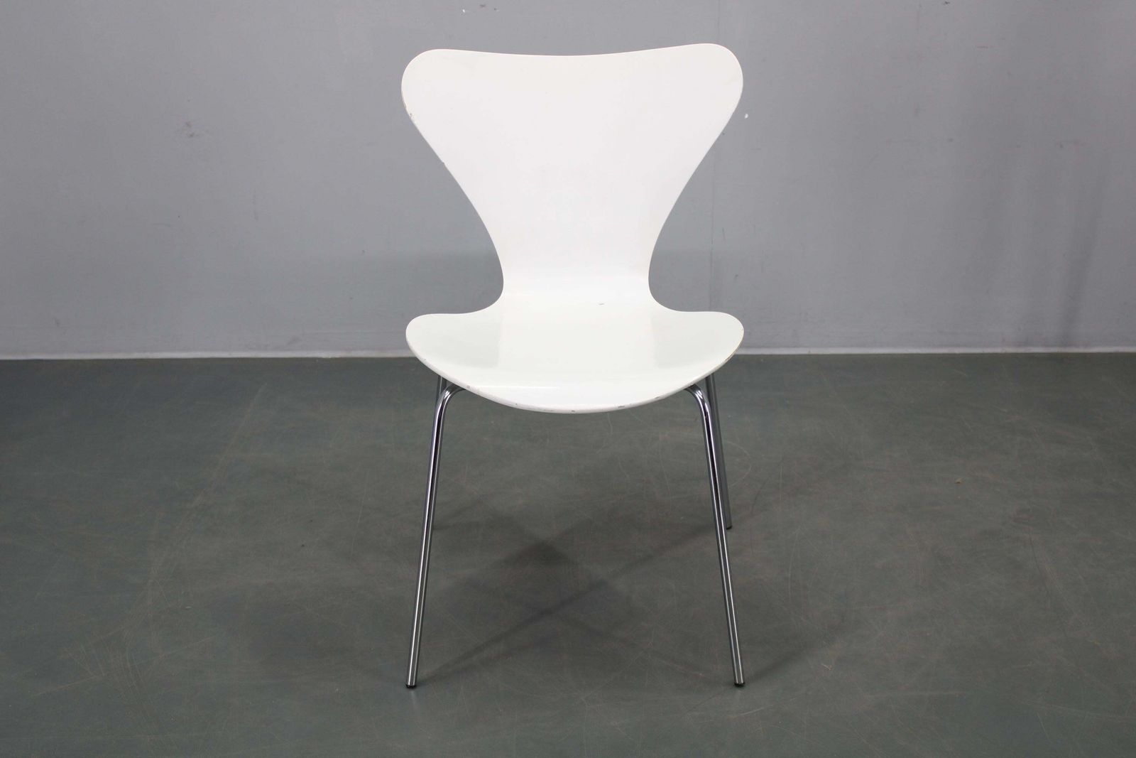 Pair Of Series 7 Chairs By Fritz Hansen, Denmark, 1970s photo Furniture