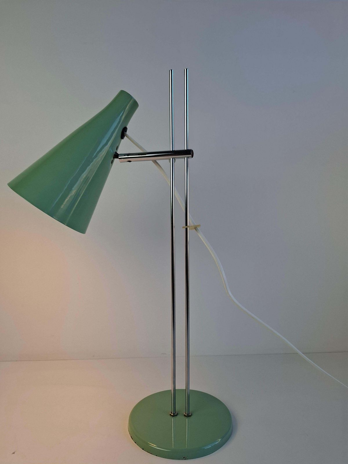Josef Hůrka For Lidokov Midcentury Modern Table Lamp In Green Metal And Chrome photo 389.0