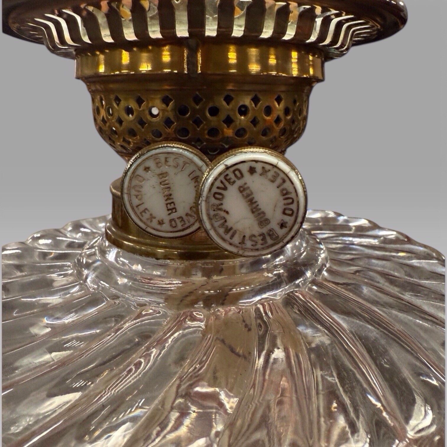 350.0 Antique Victorian Duplex Etched Glass Tulip Shade Oil Lamp With Brass Column photo