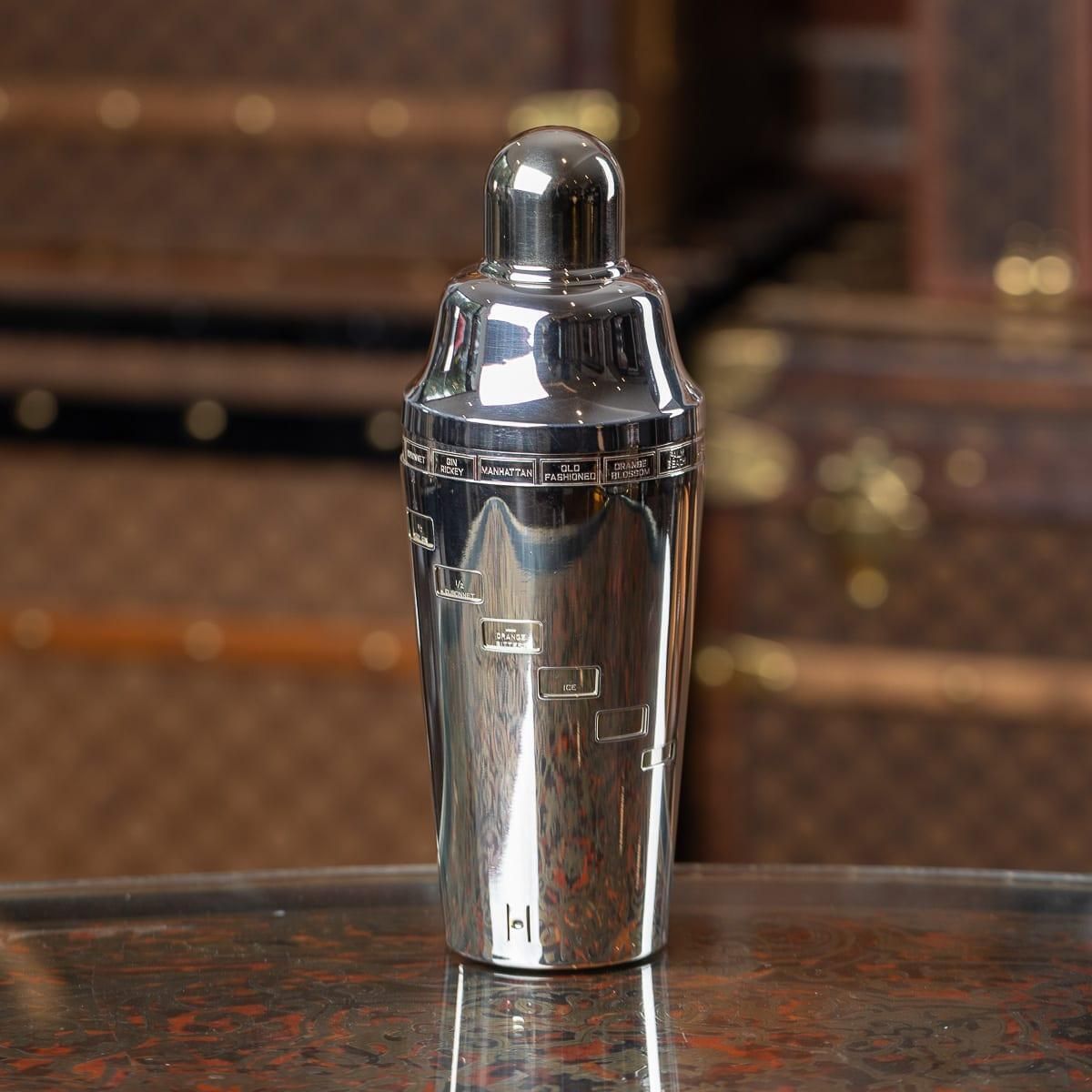 20th Century American Silver Plated "Recipe" Cocktail Shaker By Napier C.1930 photo furniture