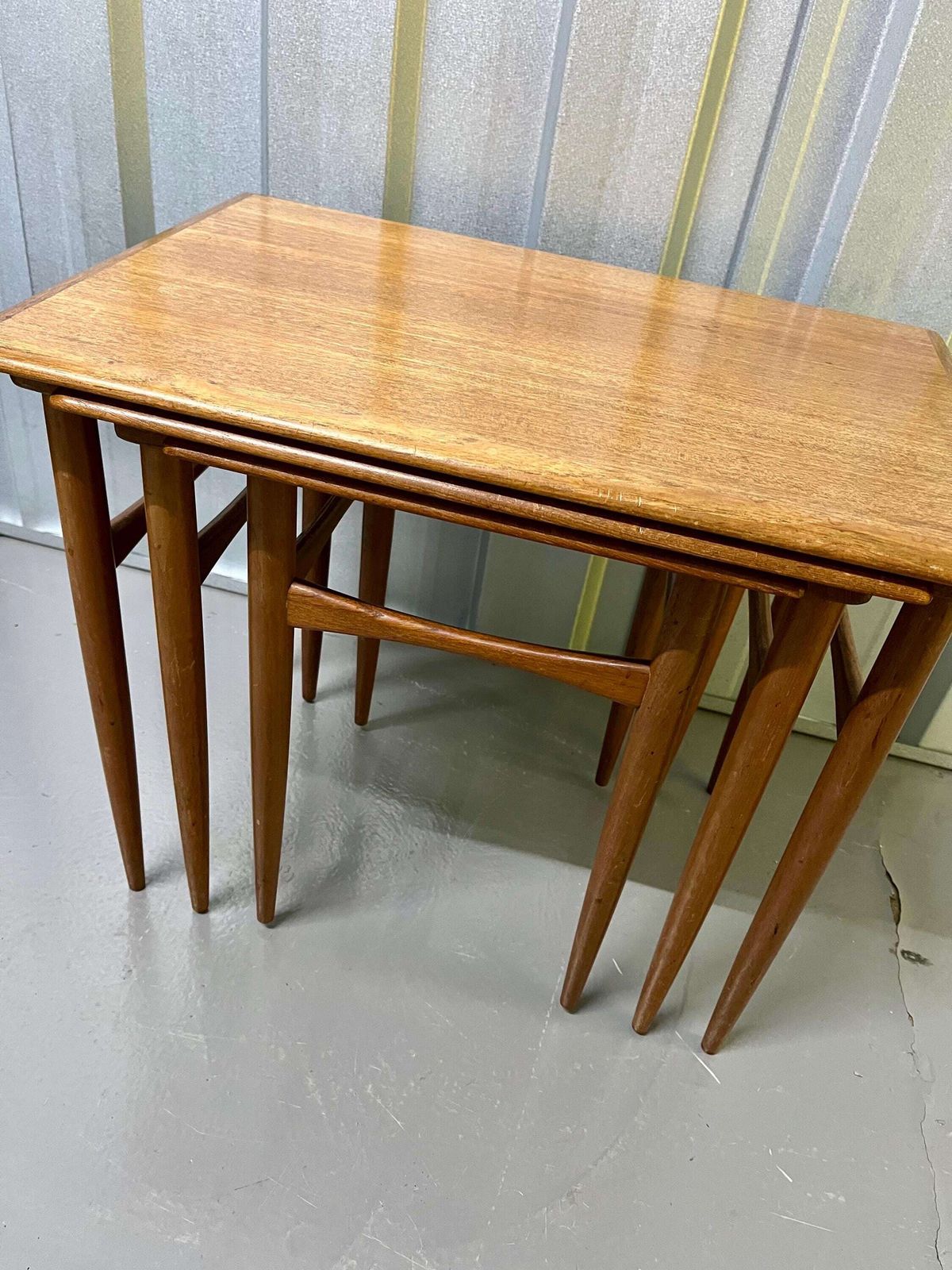 Poul Hundevad Danish Teak Nest Of Three Tables – Fabian, 1960s photo vinterior