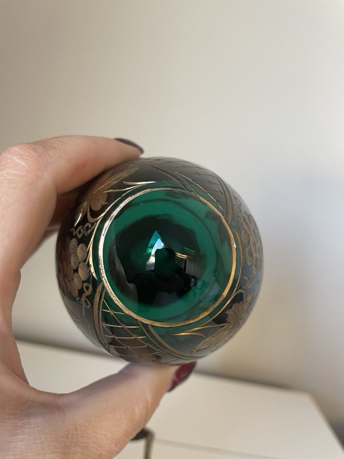 89.0 Peterhof Emerald Green & Gold Crystal Egg Hand Made Ornate Stand After Fabergé photo