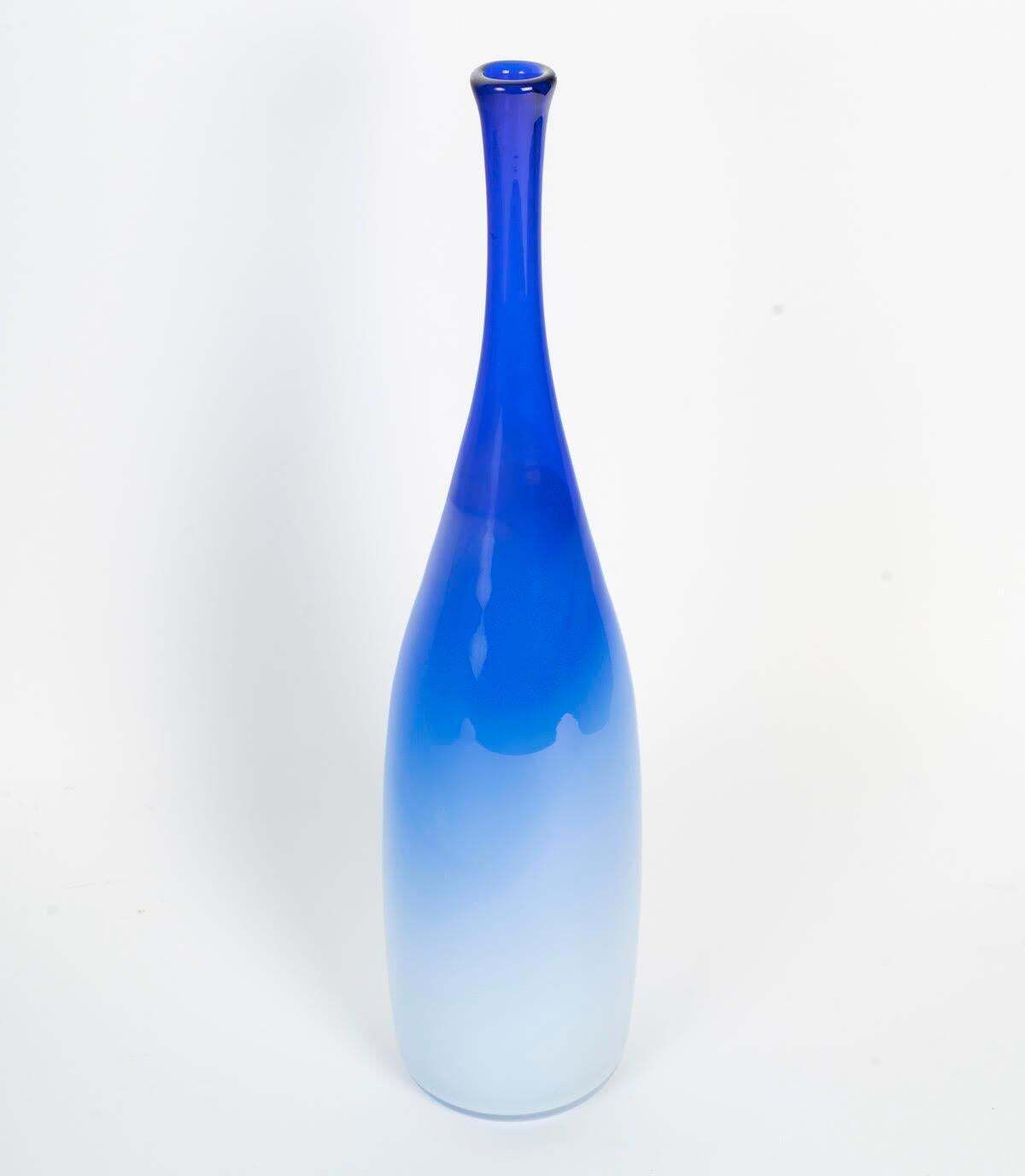 Blown Glass Vase By Floris Meydan And Royal Leerdam, 20th Century. photo furniture