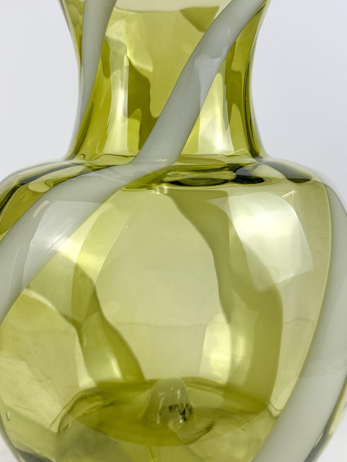 Lime Green Glass Vase, White Swirl Stripe, Italian Mid Century 1960s photo vinterior