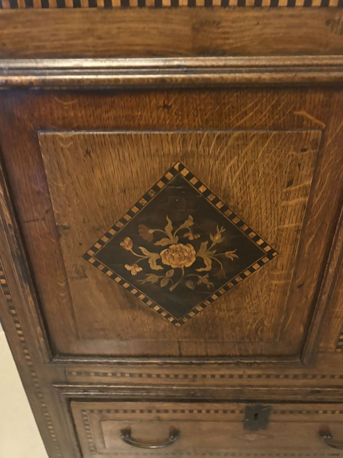 Exceptional Quality 17th Century Antique Oak Mule Chest With Marquetry Inlay photo Furniture