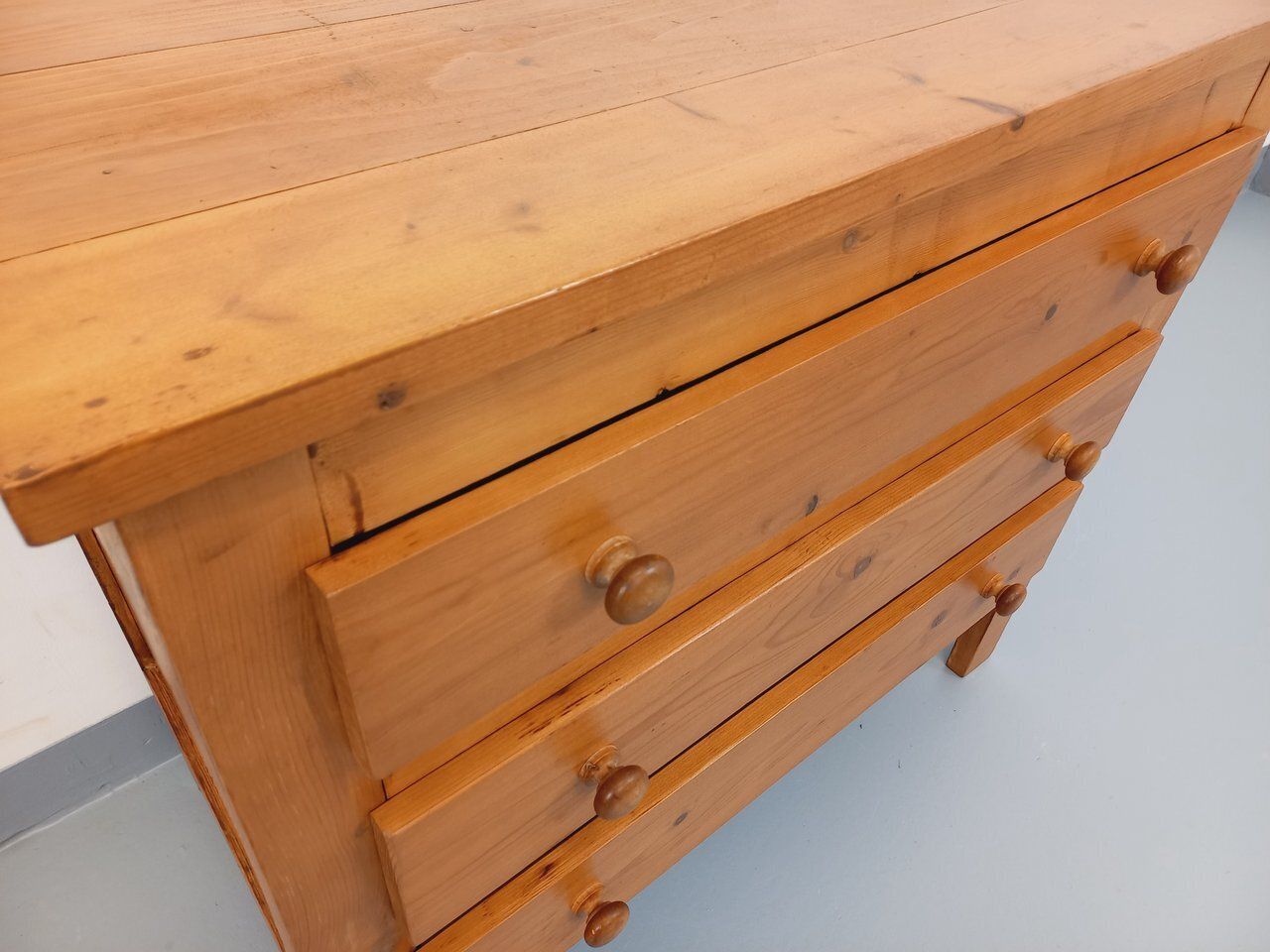Rustic Chest Of Drawers With 3 Pine Drawers photo buy