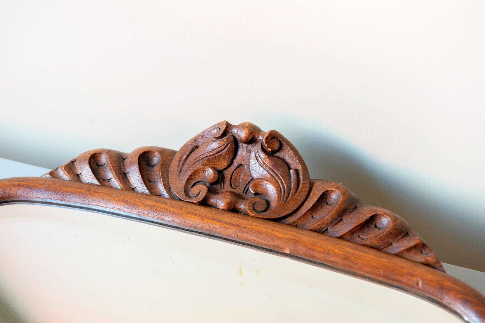 Large Antique Wooden Mantel Mirror – Scalloped Frame With Carved Crest – Beveled Glass – Victorian Style photo vintage