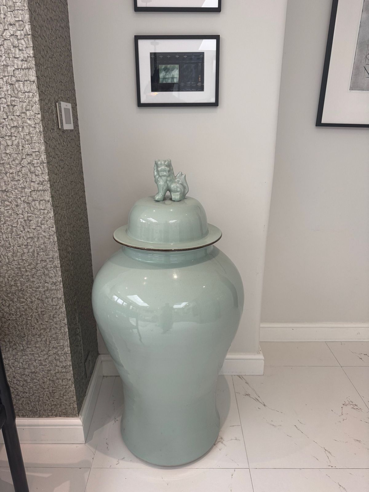 Large Porcelain Ginger/Temple Floor Jar/Vase/Pot With Foo Dog Finial   Soft Sage Green Celadon Glaze