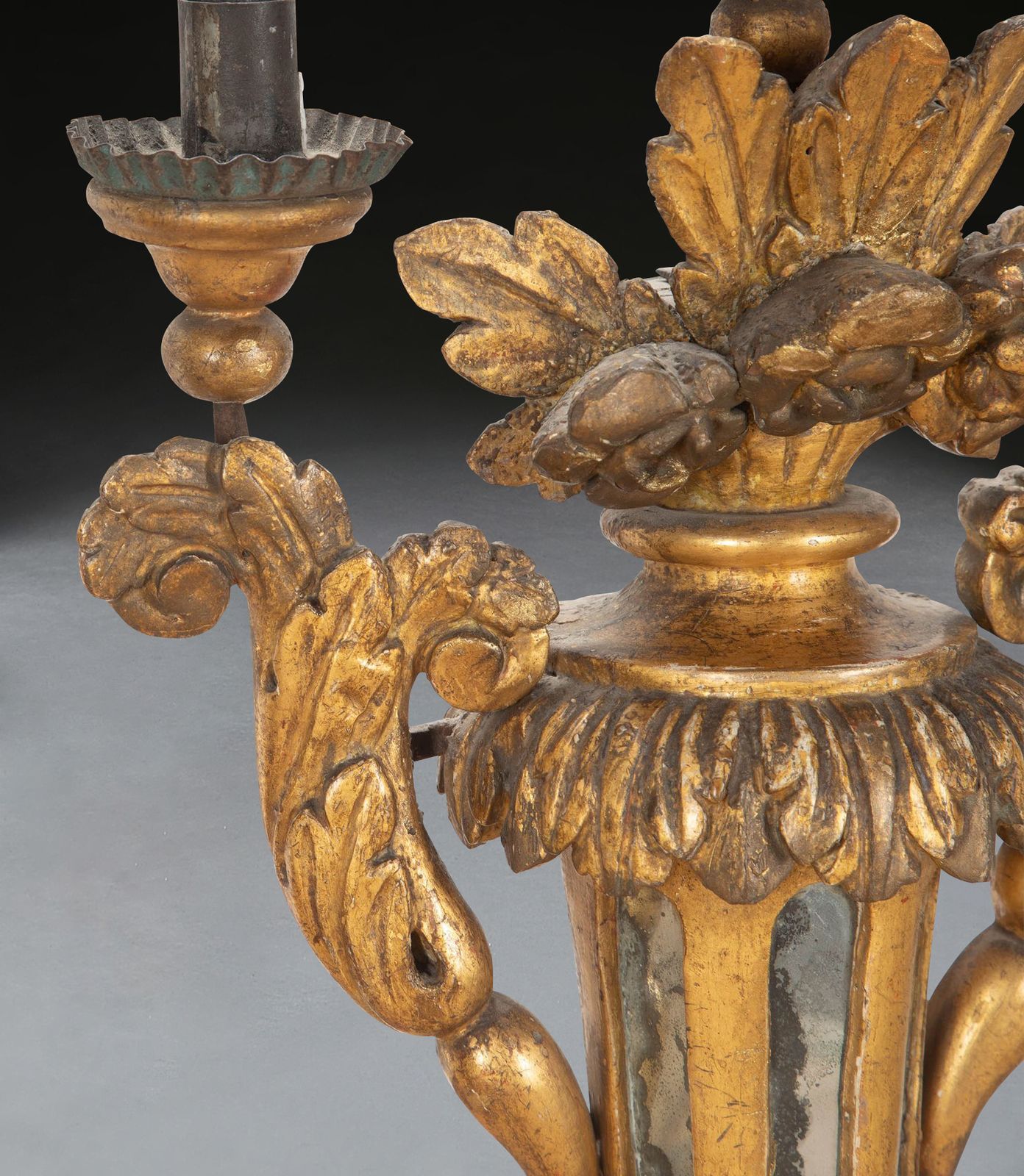 18th Century Pair Of Italian Giltwood Candelabra photo vinterior