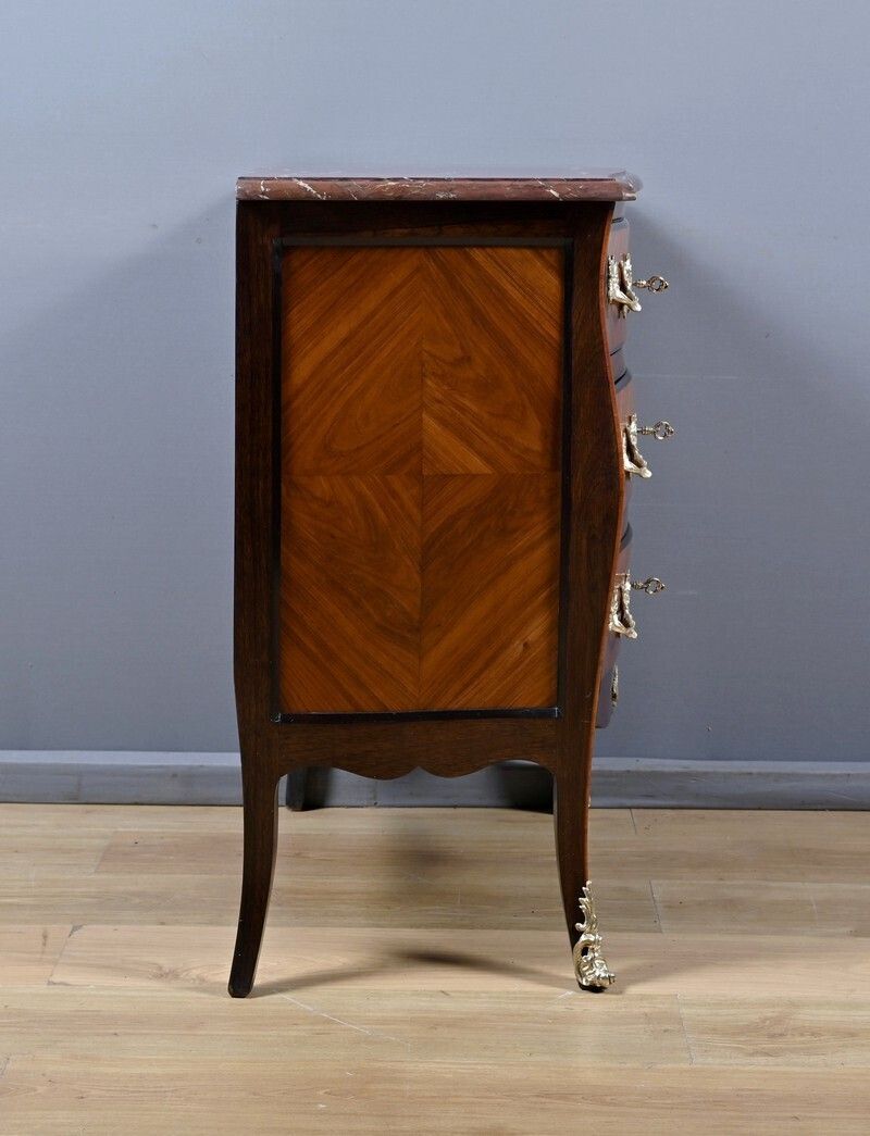 photo vintage Small Marquetry Commode, Louis XV Style – Mid 19th Century