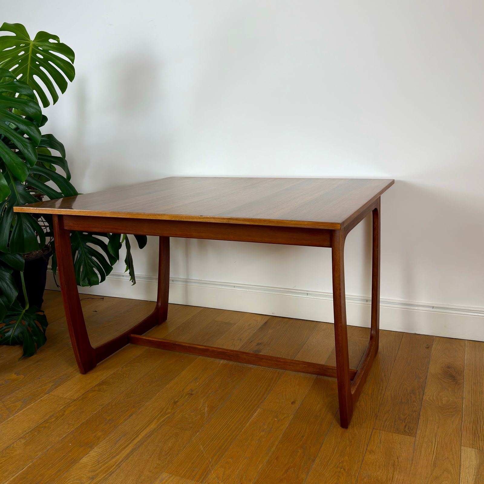 Mid Century Teak And Walnut Dining Table photo vinterior