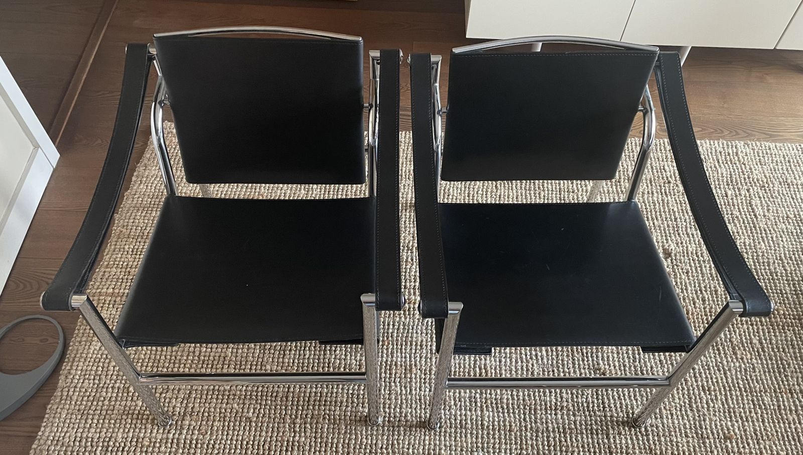 Pair Of Le Corbusier Vintage 1970s Black Leather Armchairs Model Lc1 For Cassina.