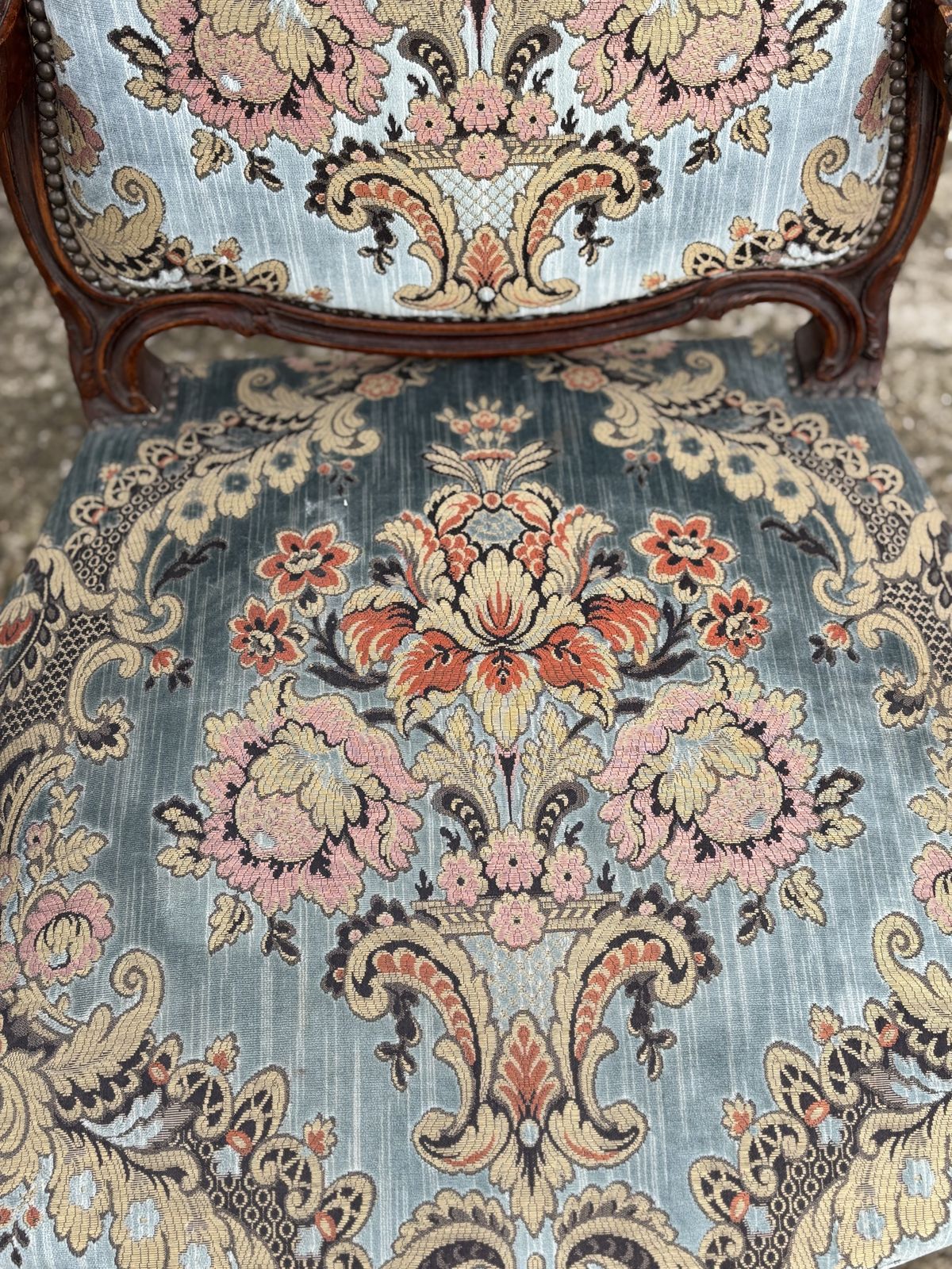 photo vinterior Set Of 4 French Louis XV 19th Century Upholstered Armchairs